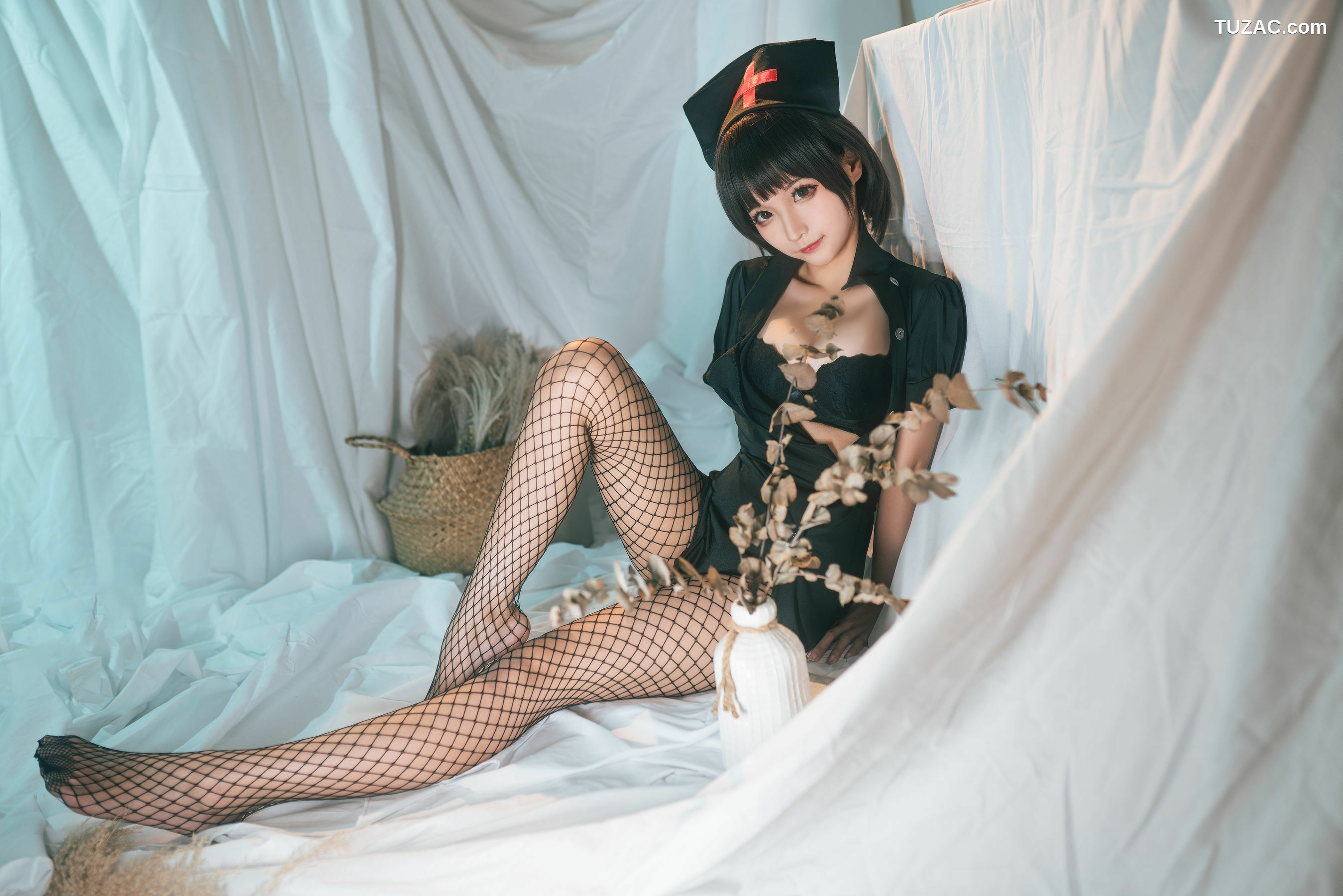 网络美女_ 蠢沫沫 《护士姐姐》 写真集[42P]
