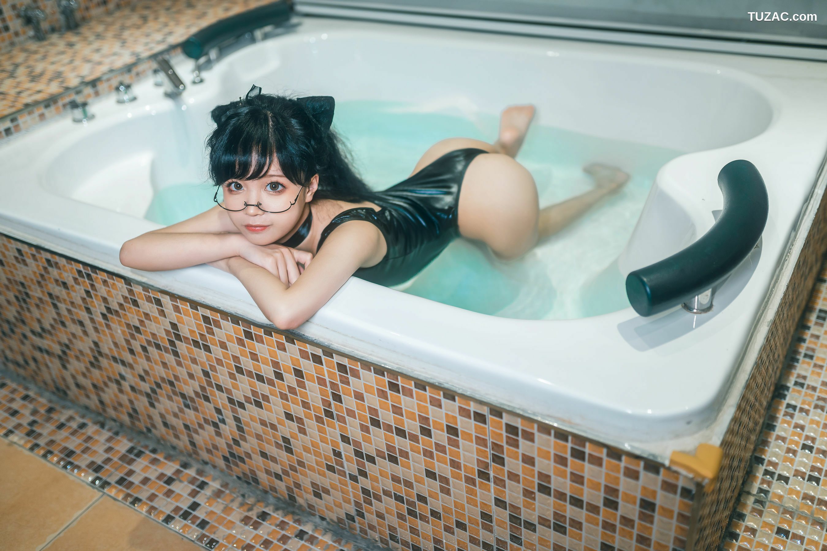 网络美女_ 蠢沫沫 《猫耳死库水》 写真集[40P]