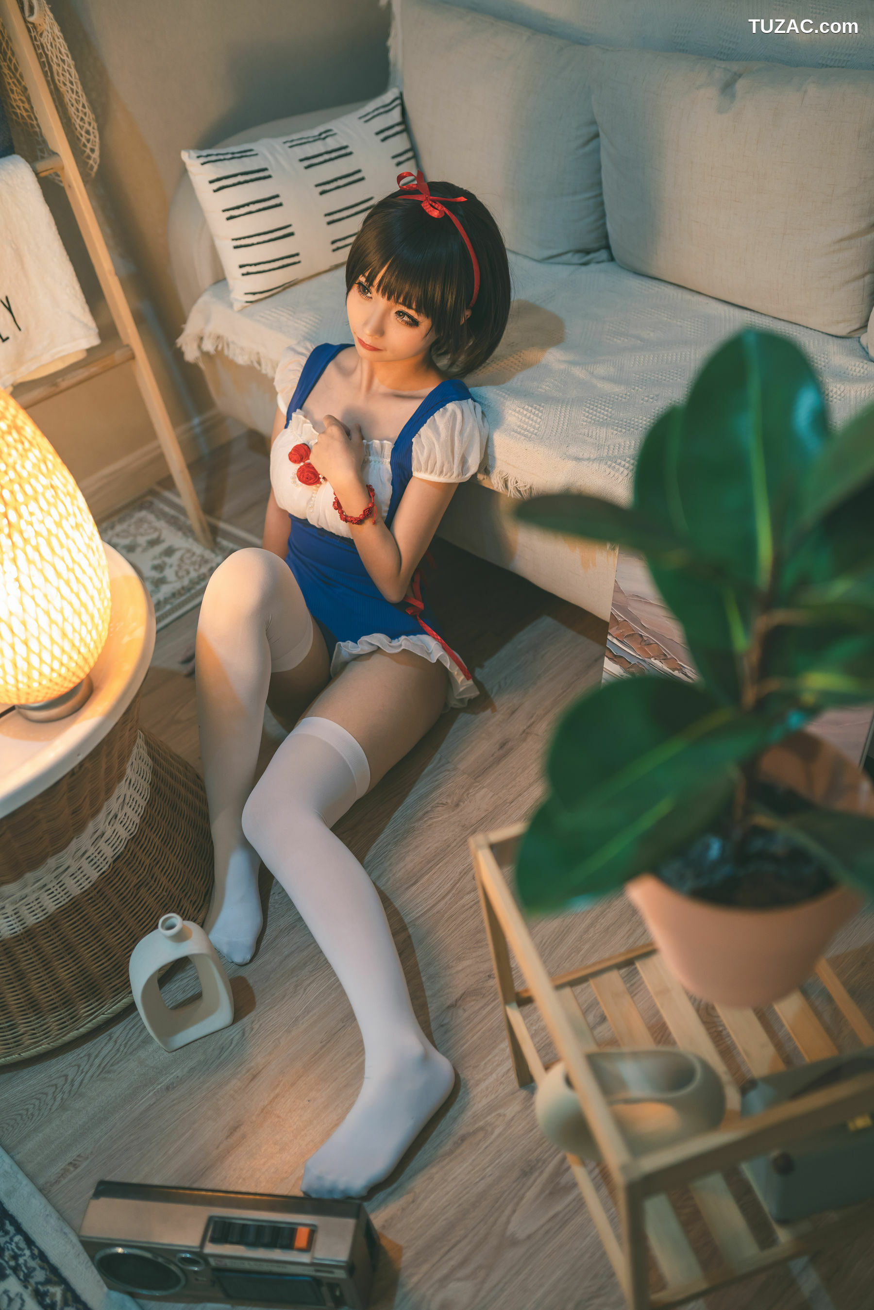 网络美女_ 蠢沫沫 《白雪姬》 写真集[16P]