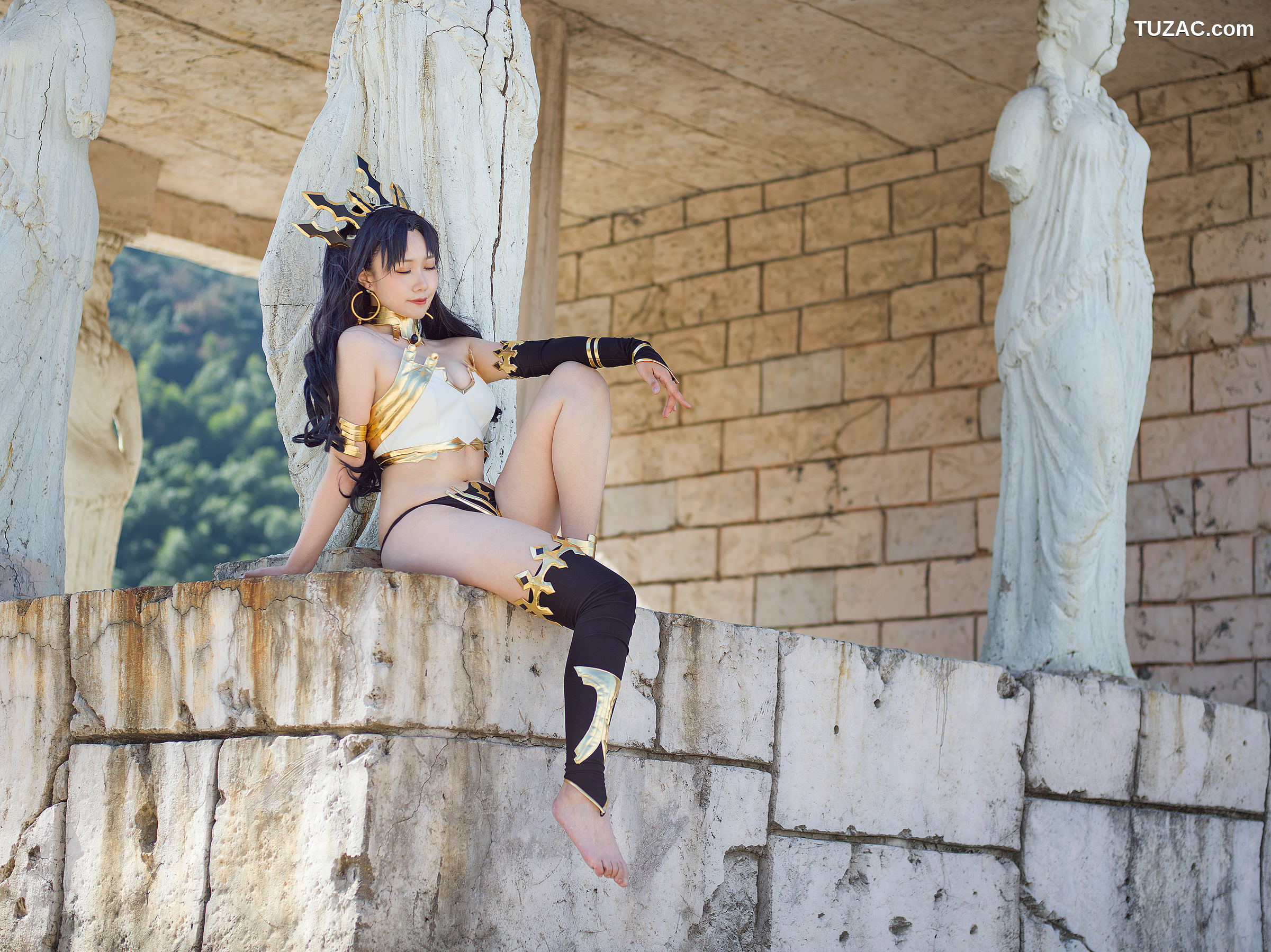 网络美女_ 麻花麻花酱 《伊什塔尔》 写真集[31P]