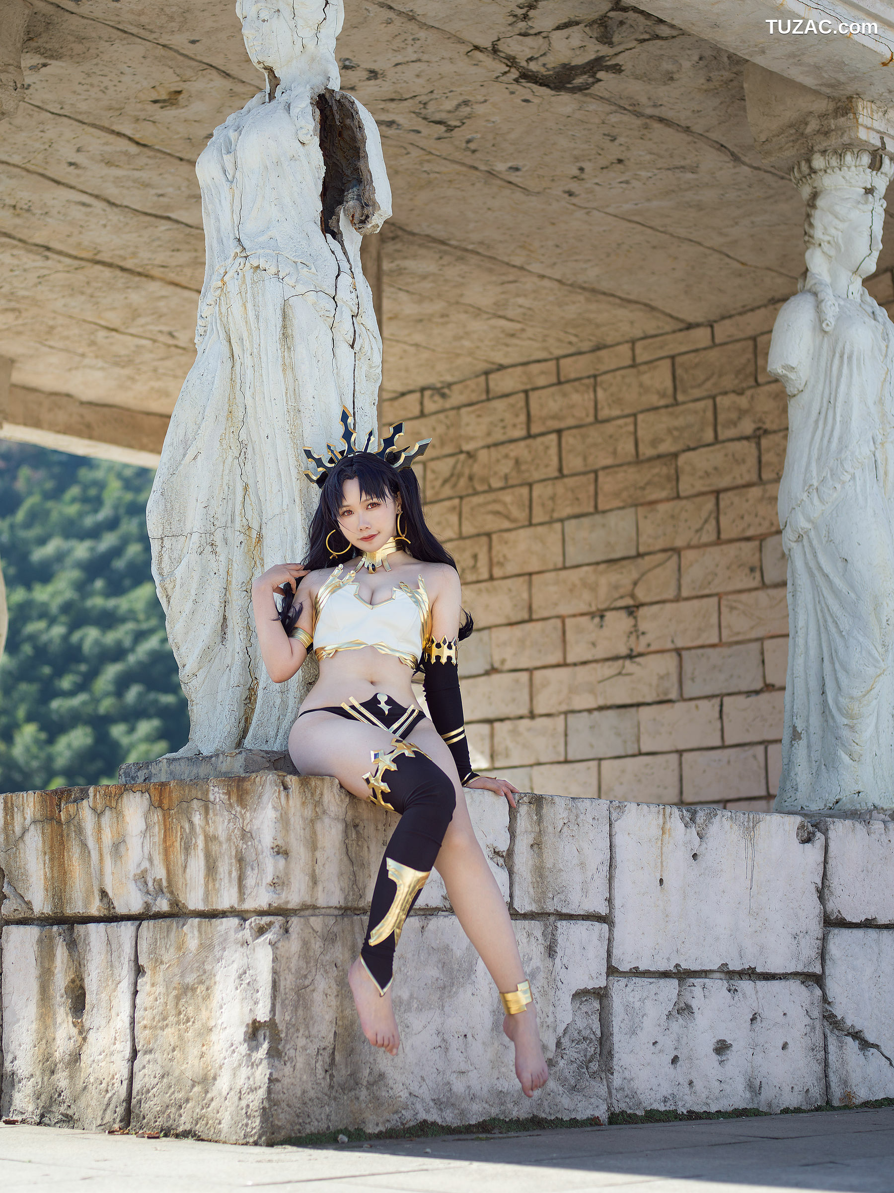 网络美女_ 麻花麻花酱 《伊什塔尔》 写真集[31P]