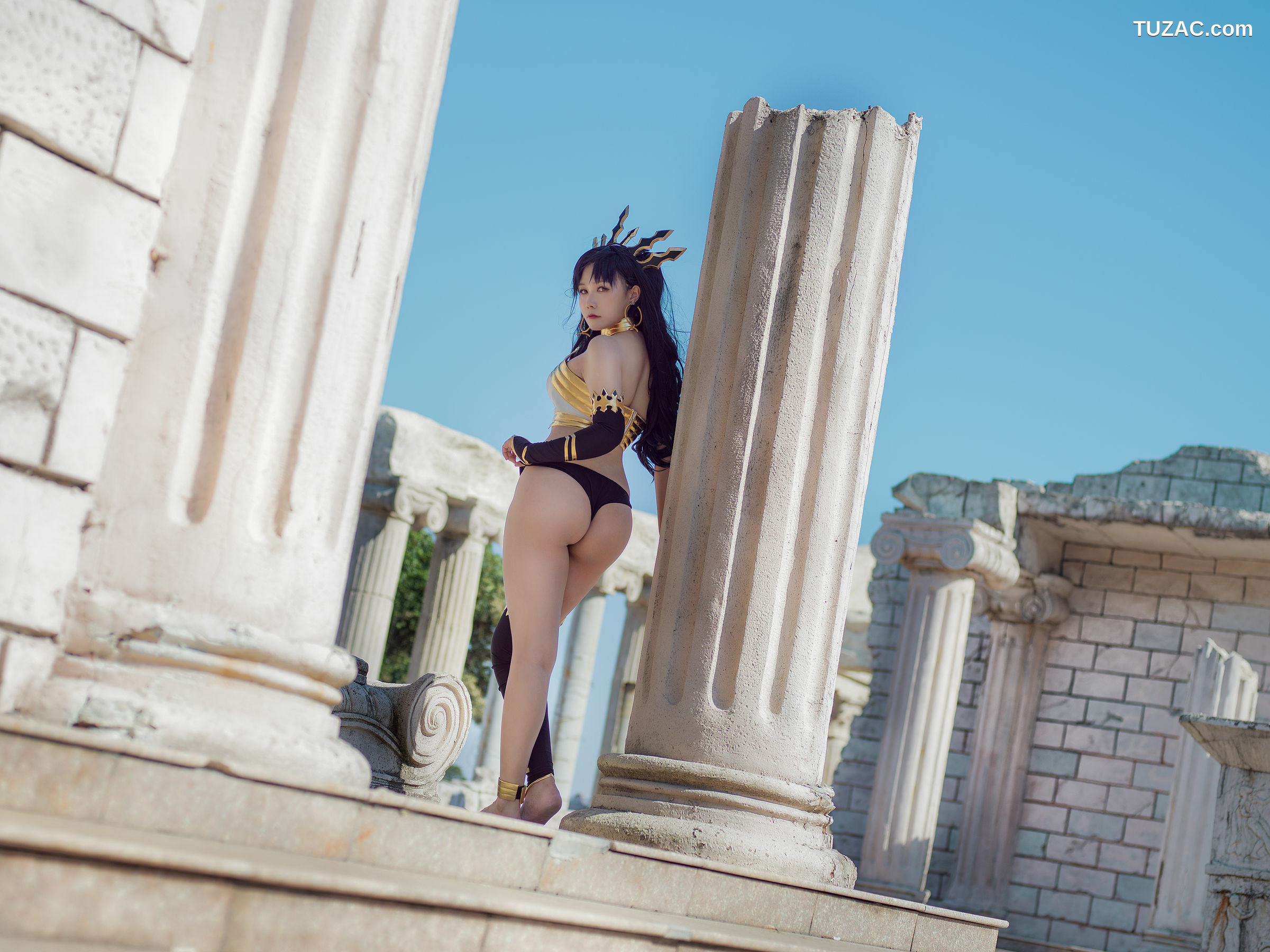 网络美女_ 麻花麻花酱 《伊什塔尔》 写真集[31P]