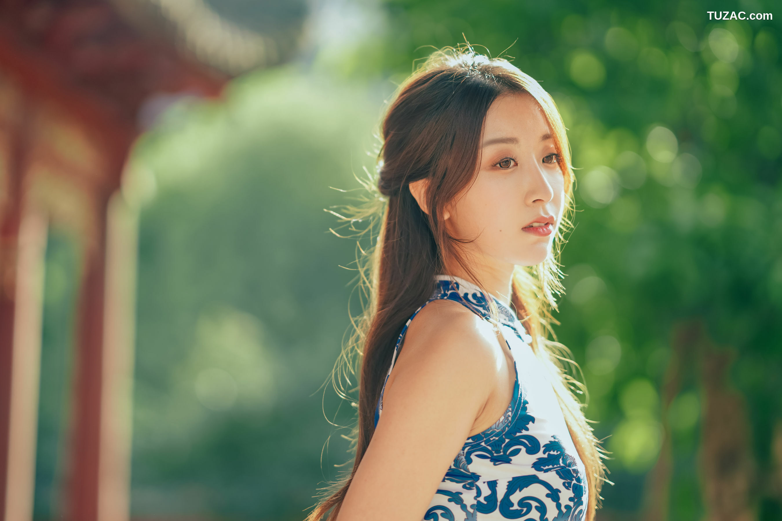 网络美女_ 黑川 - 青花旗袍 写真套图[33P]