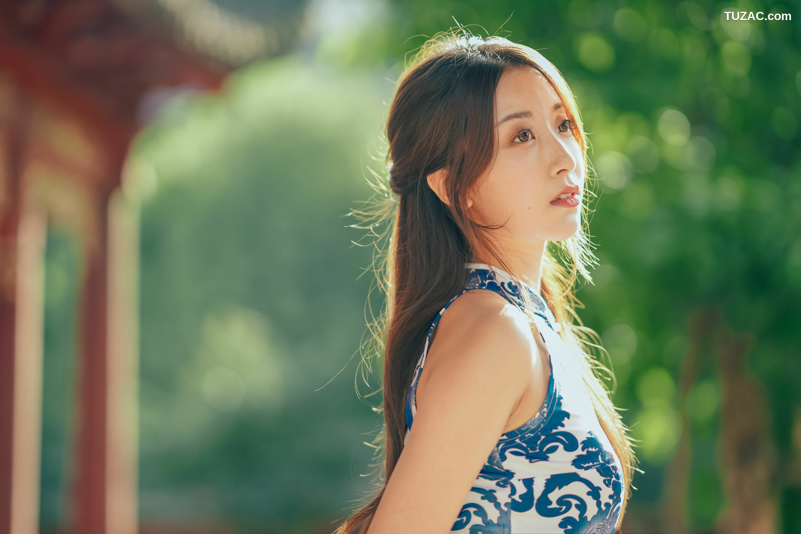 网络美女_ 黑川 - 青花旗袍 写真套图[33P]