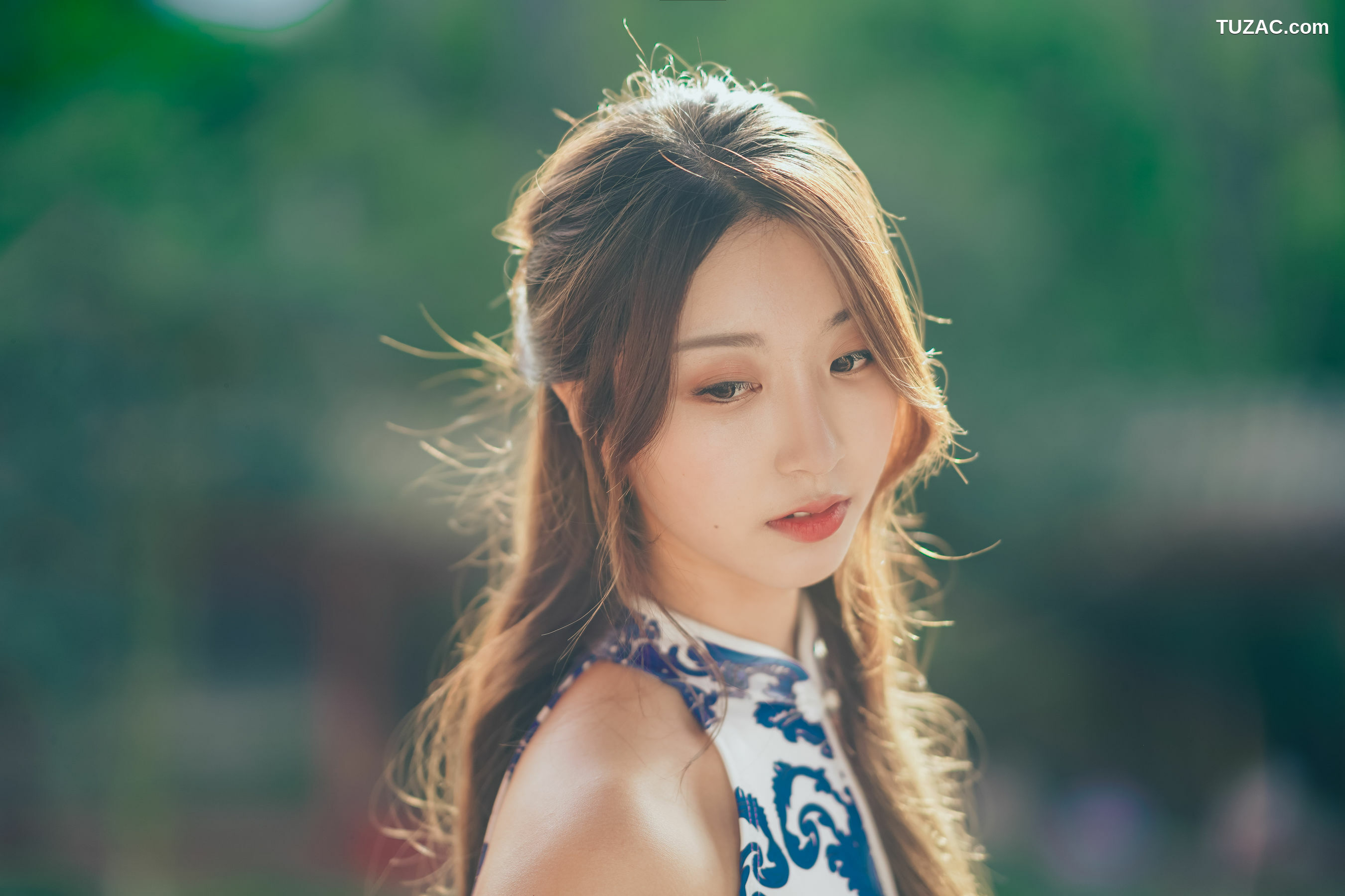 网络美女_ 黑川 - 青花旗袍 写真套图[33P]