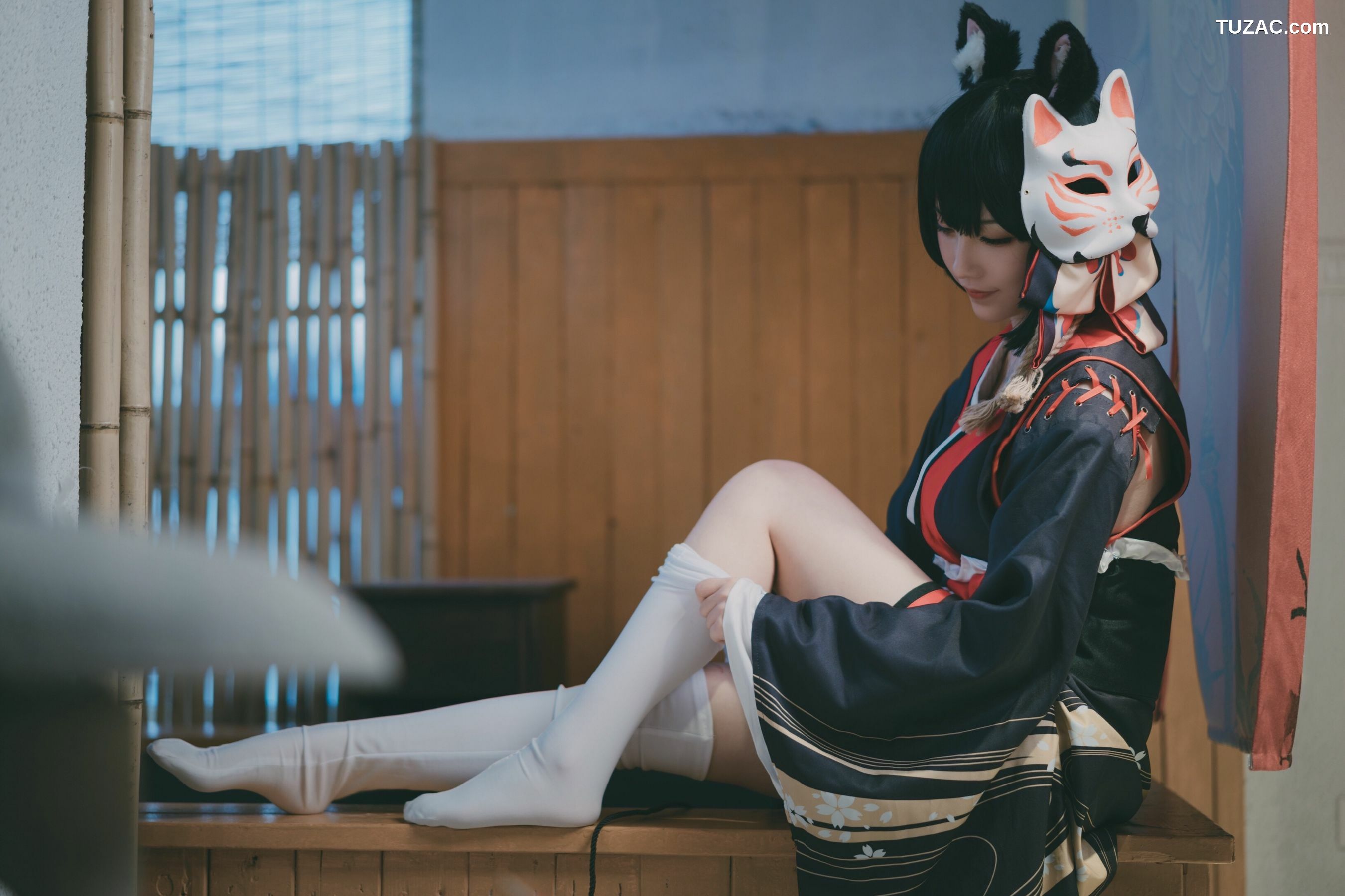网络美女_COS美女犬神洛洛子 《碧蓝航线》 写真集