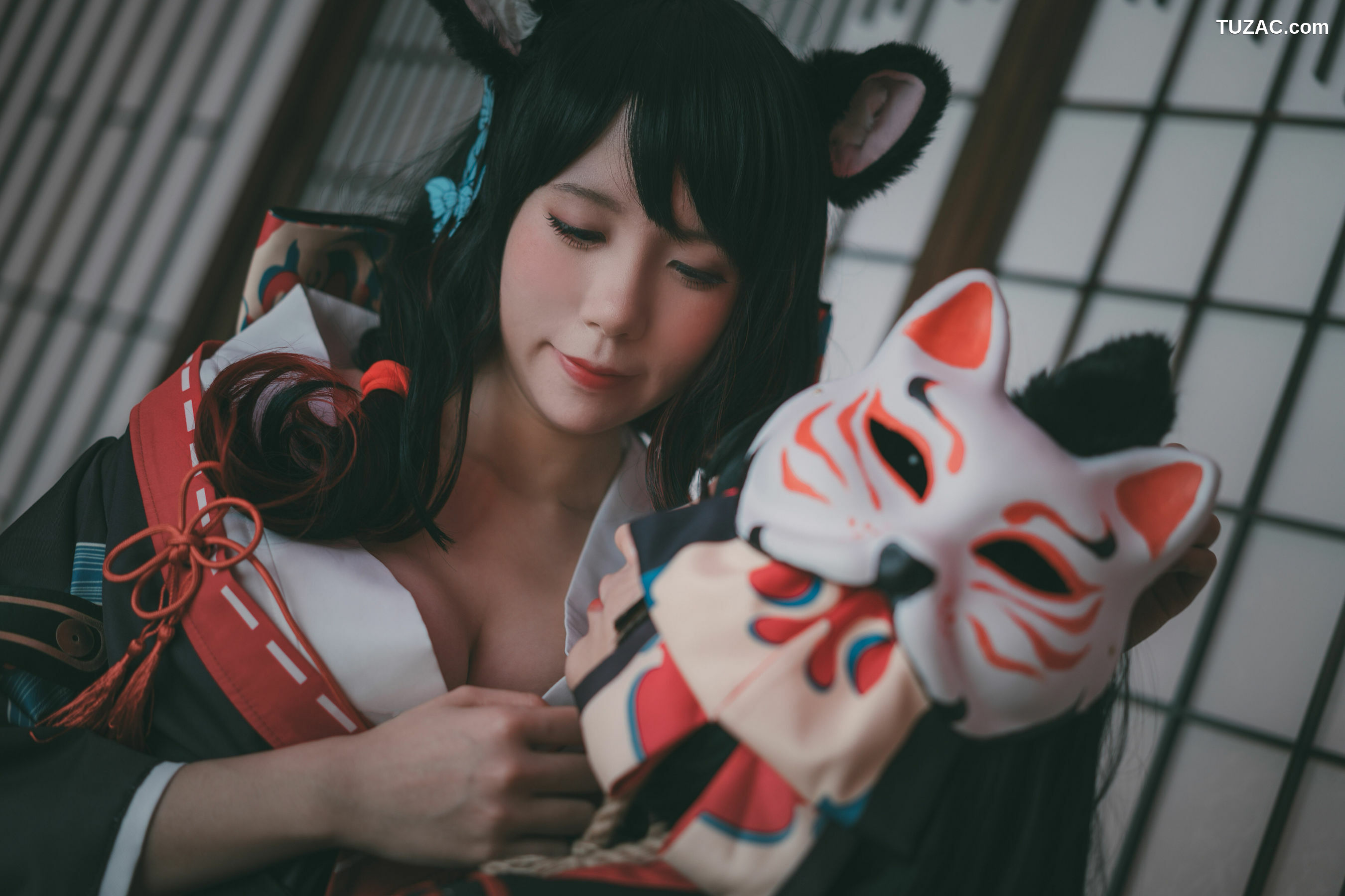 网络美女_COS美女犬神洛洛子 《碧蓝航线》 写真集