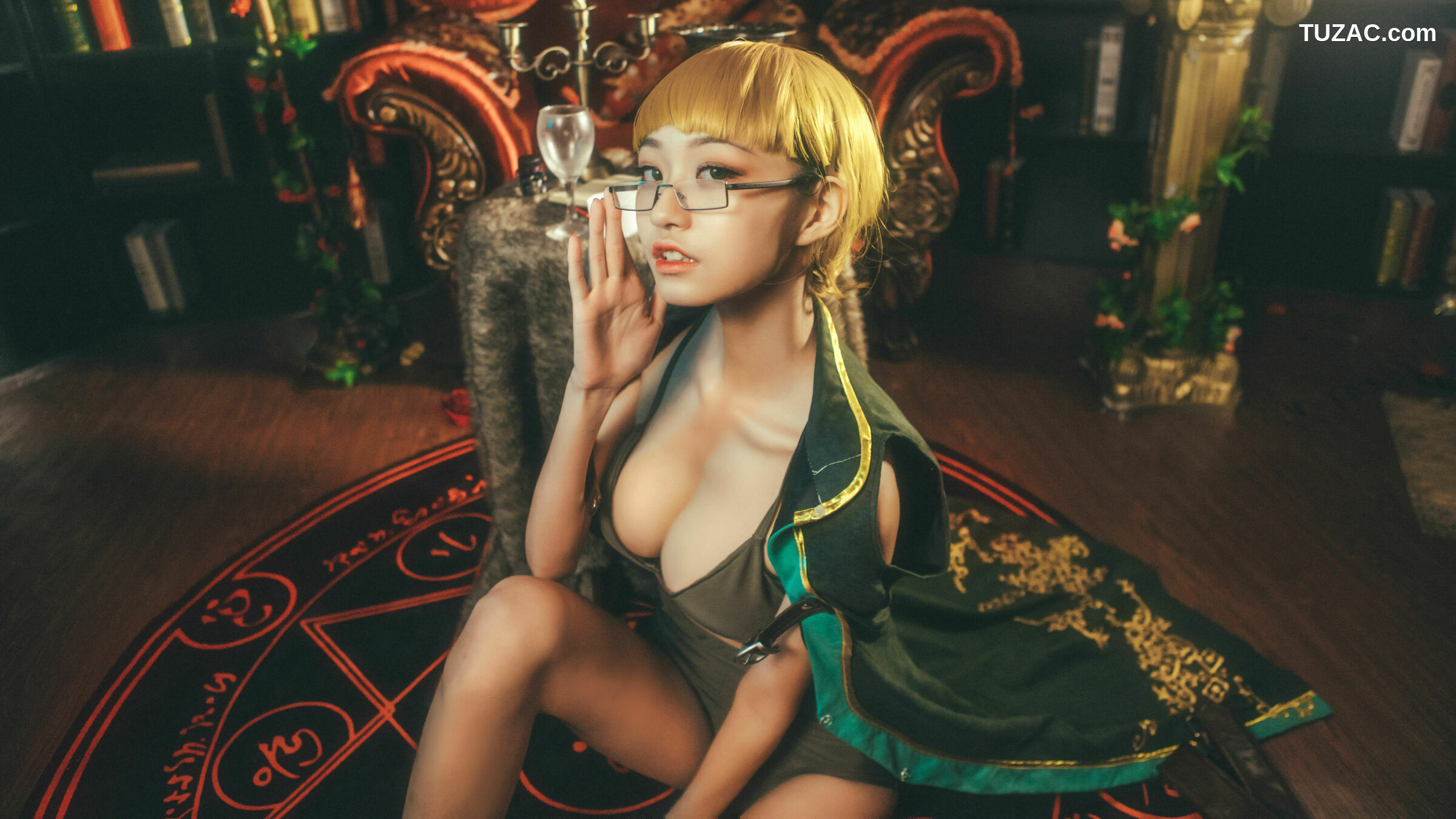 网络美女_COS萌妹沧霁桔梗 - 赫本