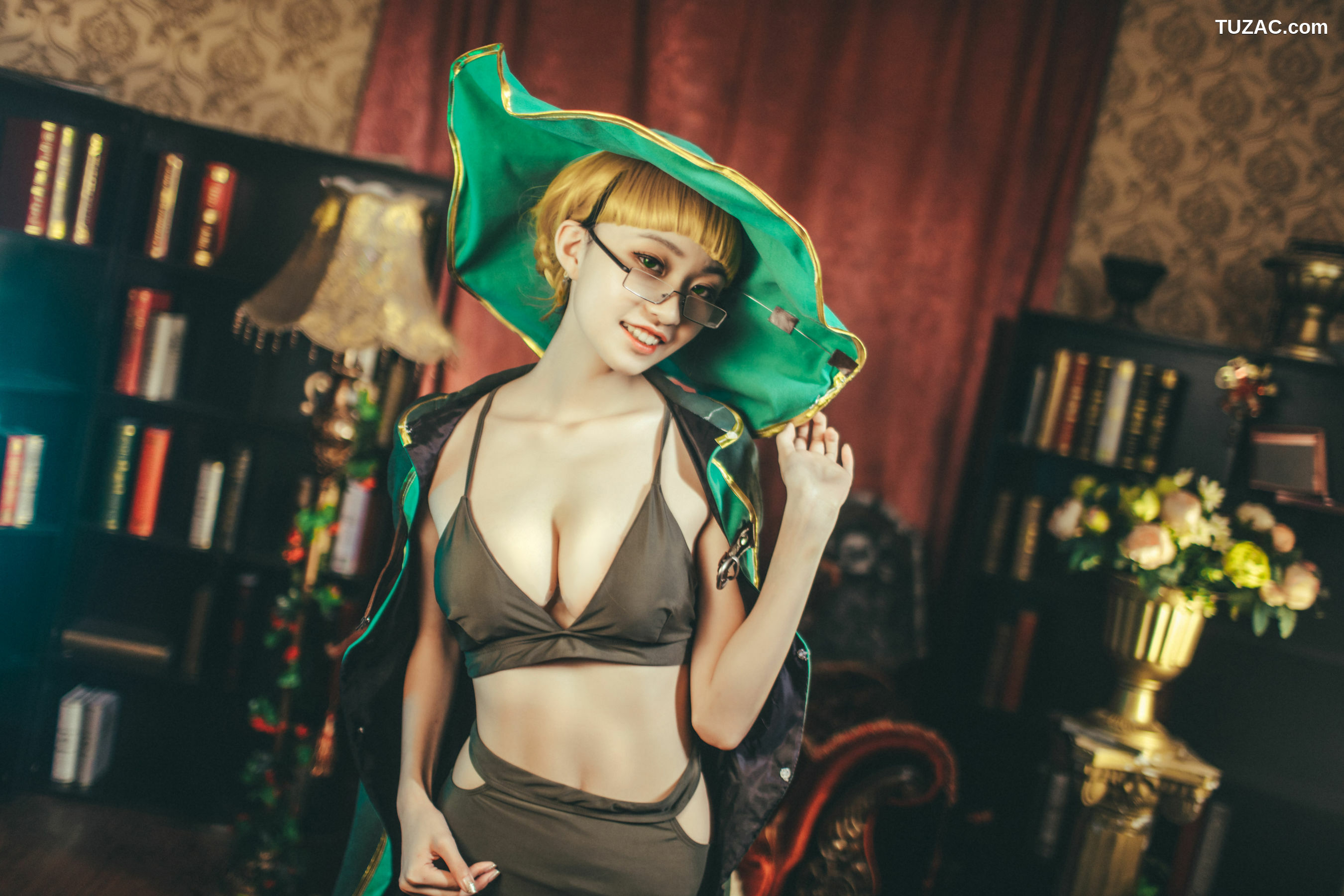 网络美女_COS萌妹沧霁桔梗 - 赫本