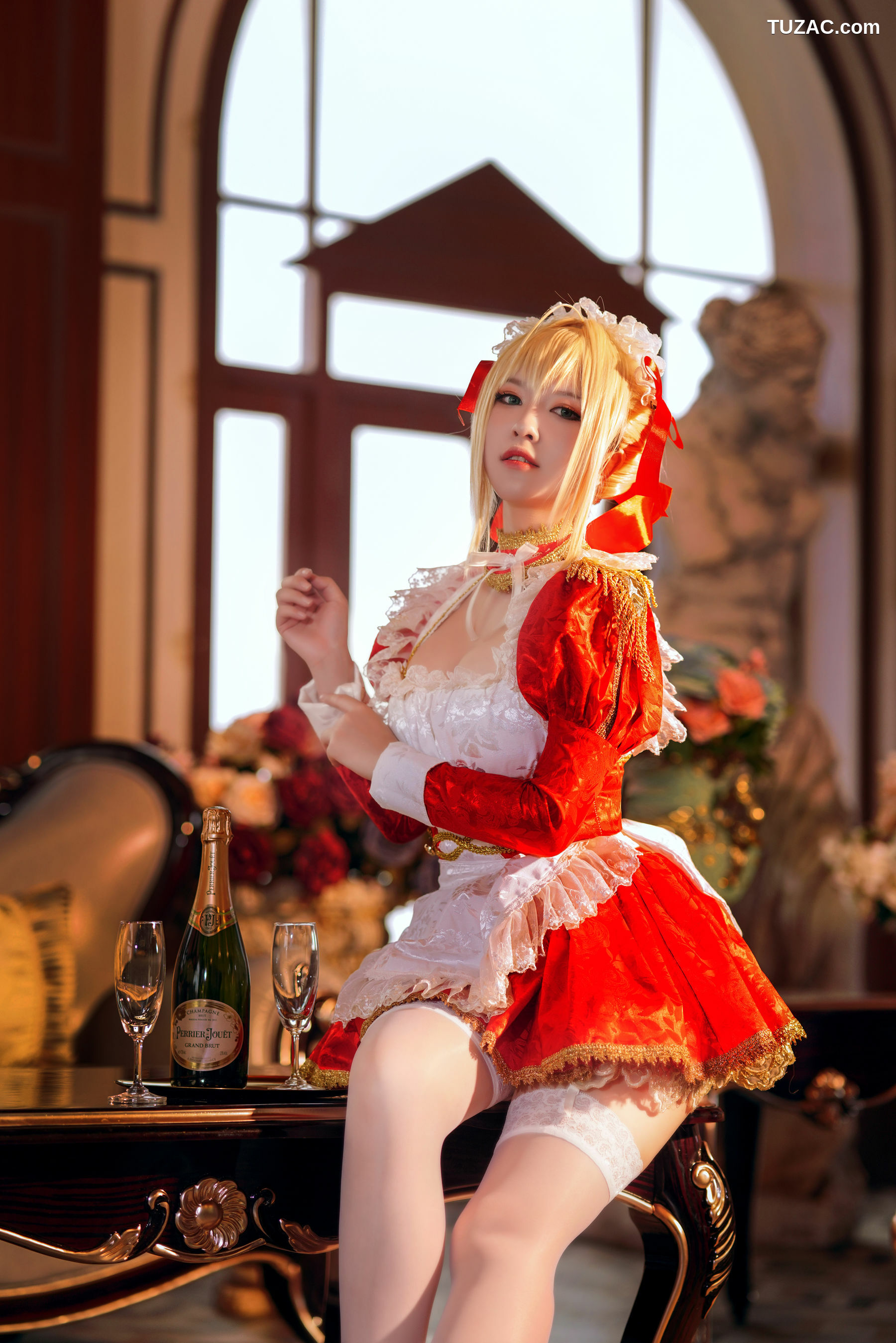 网络美女_Coser半半子 《尼禄女仆》 写真集