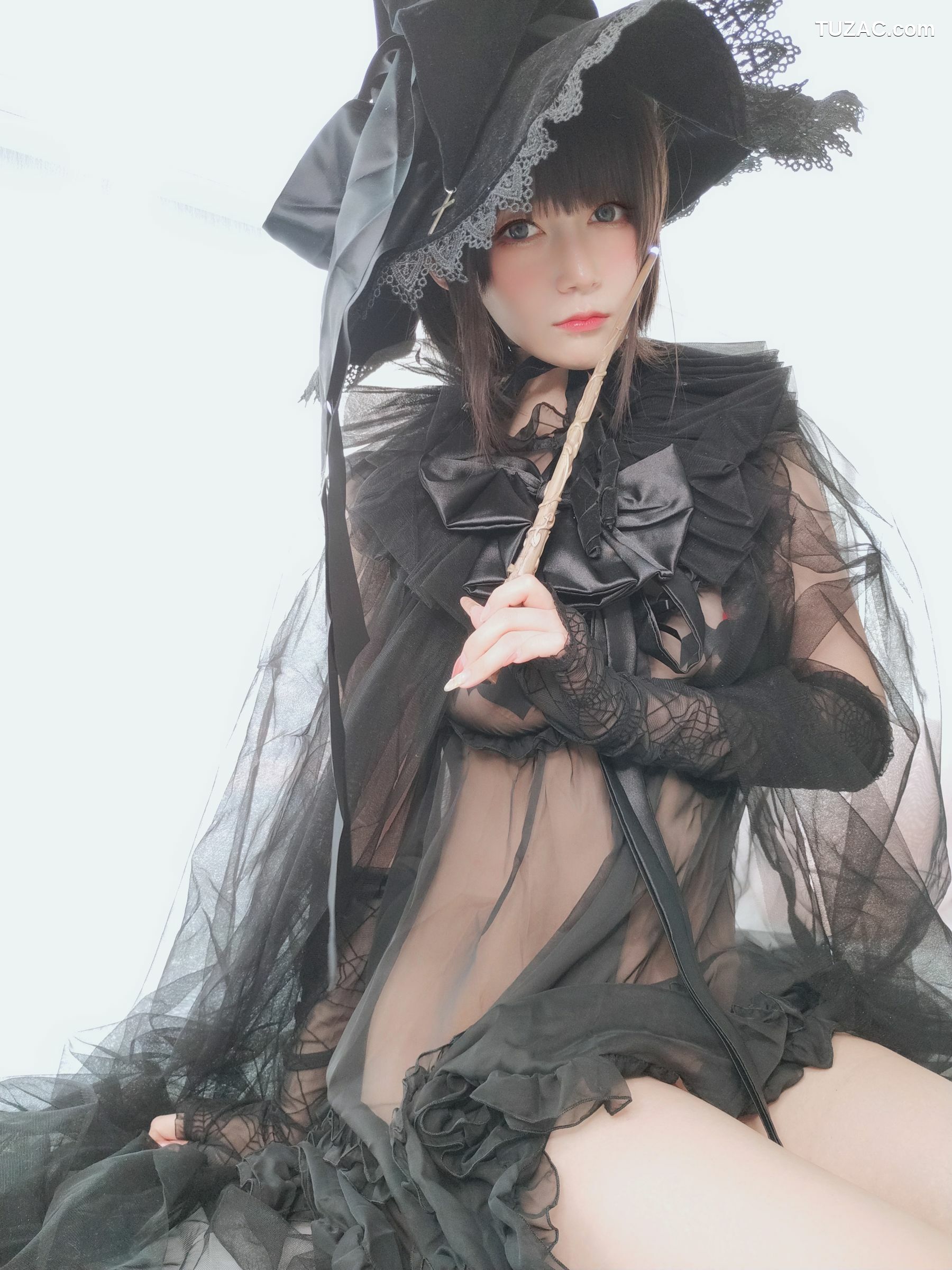 网络美女_Coser小姐姐白银81 - 见习魔女