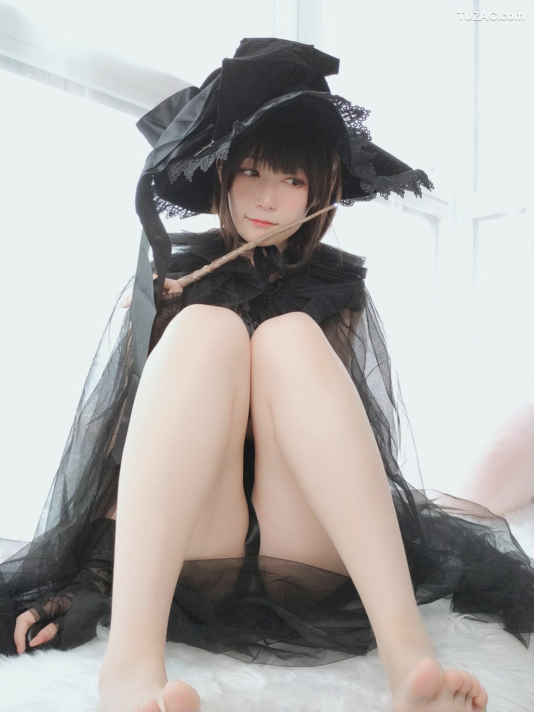 网络美女_Coser小姐姐白银81 - 见习魔女