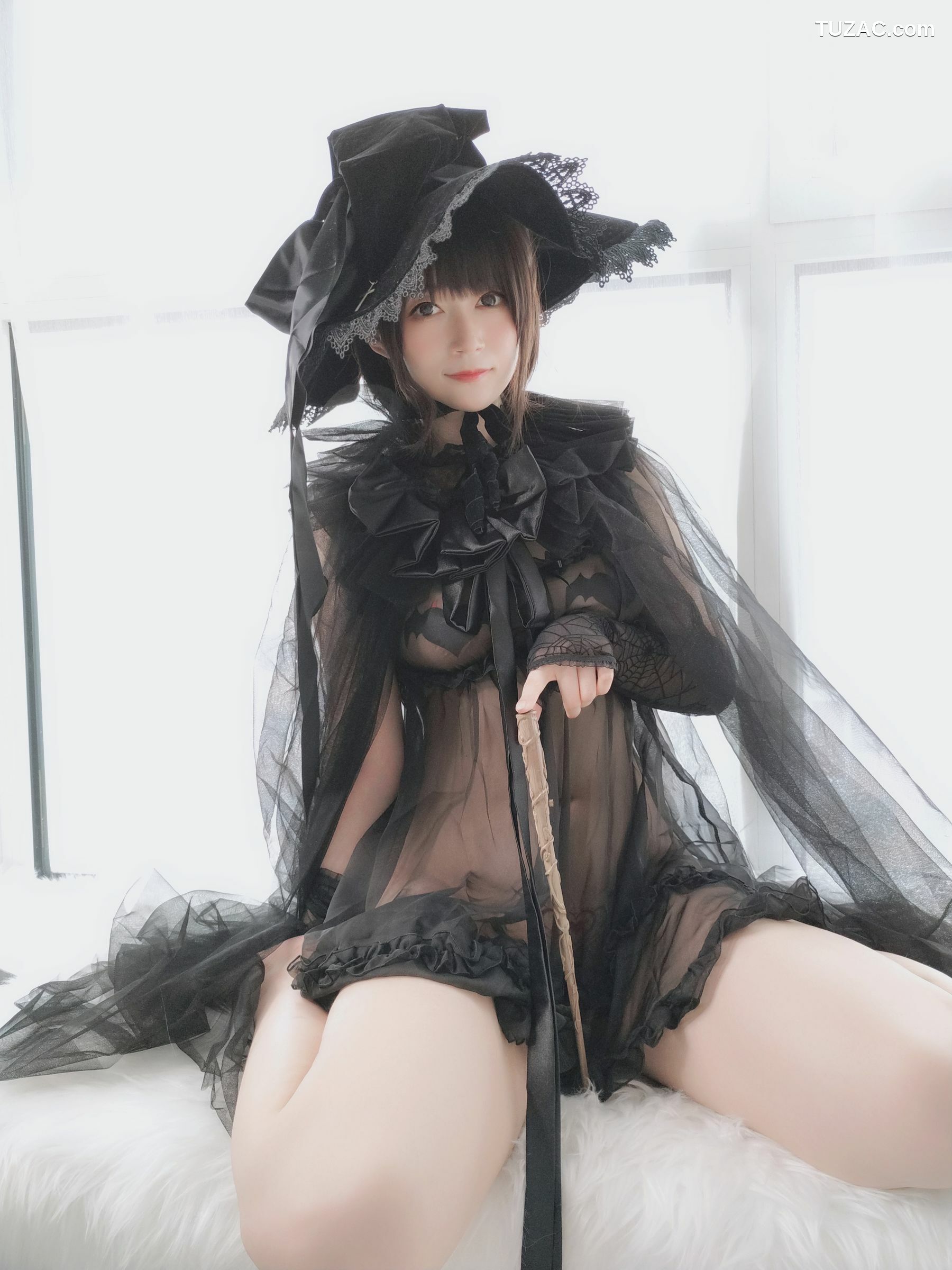 网络美女_Coser小姐姐白银81 - 见习魔女