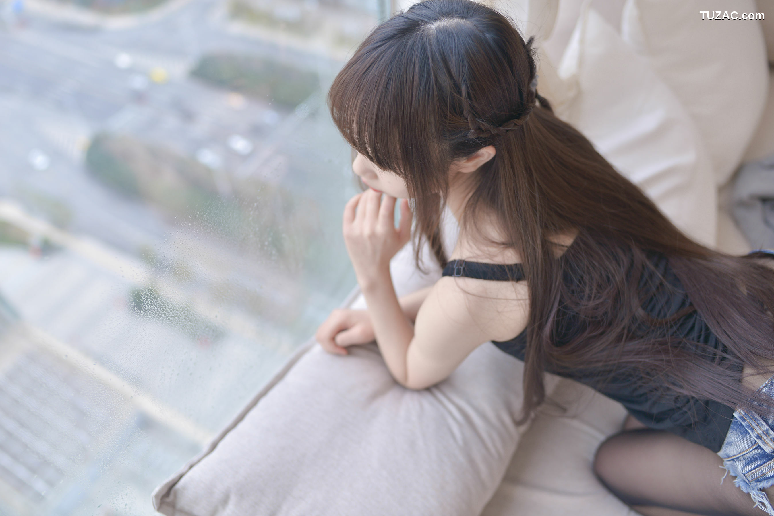 网络美女_Coser雪琪SAMA 《牛仔黑丝大姐姐》 写真集