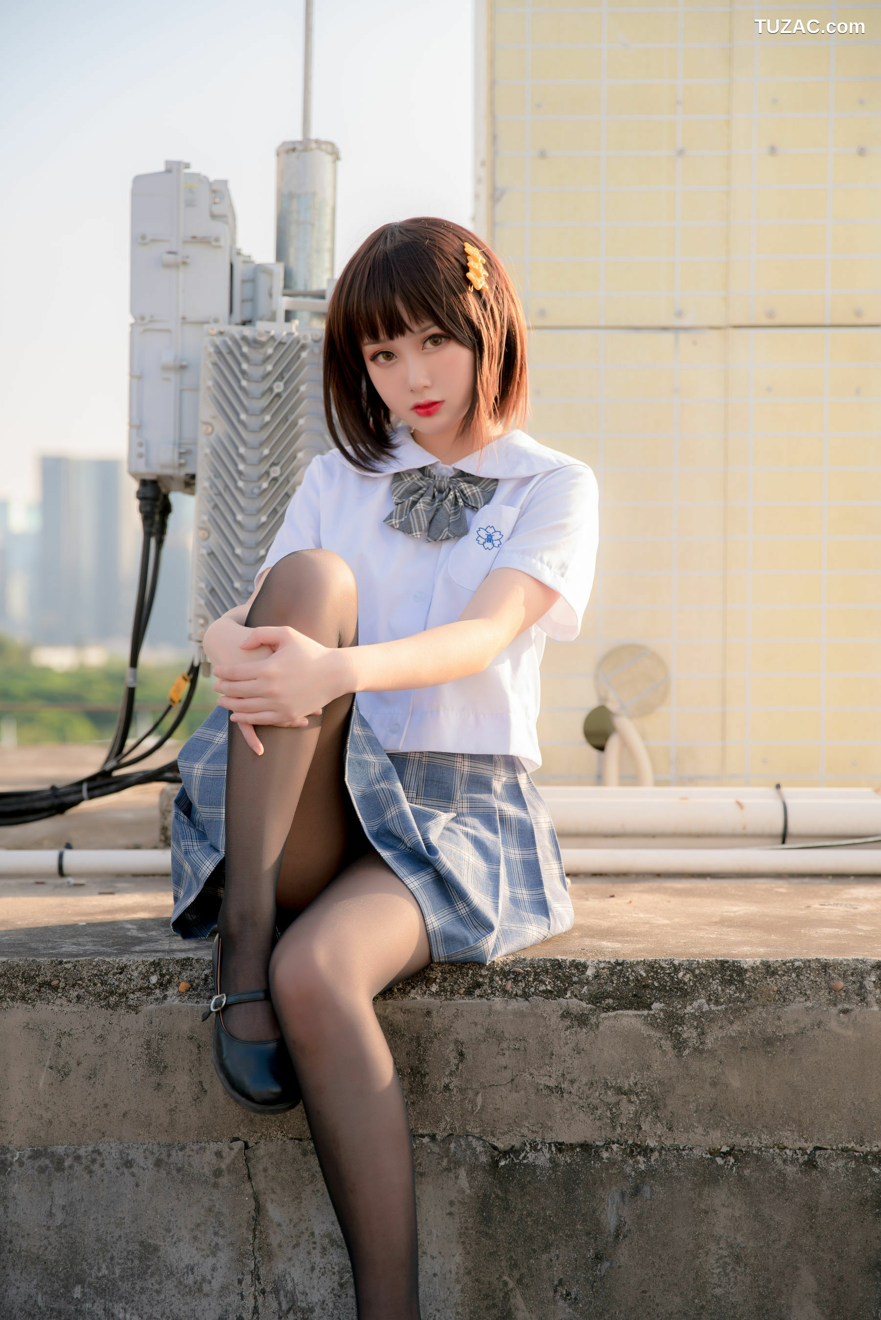 网络美女_Cosplayer您的蛋蛋 《天台JK》 写真集