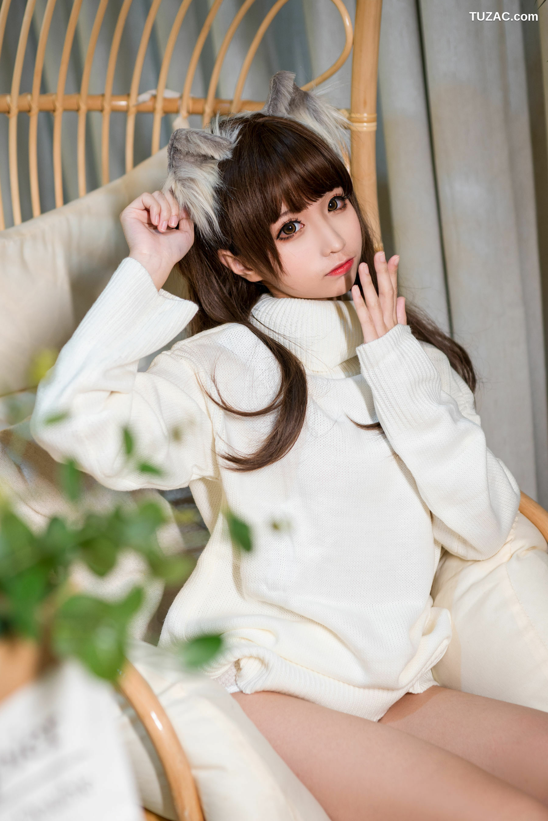 网络美女_动漫博主蠢沫沫 《白毛衣》 写真集