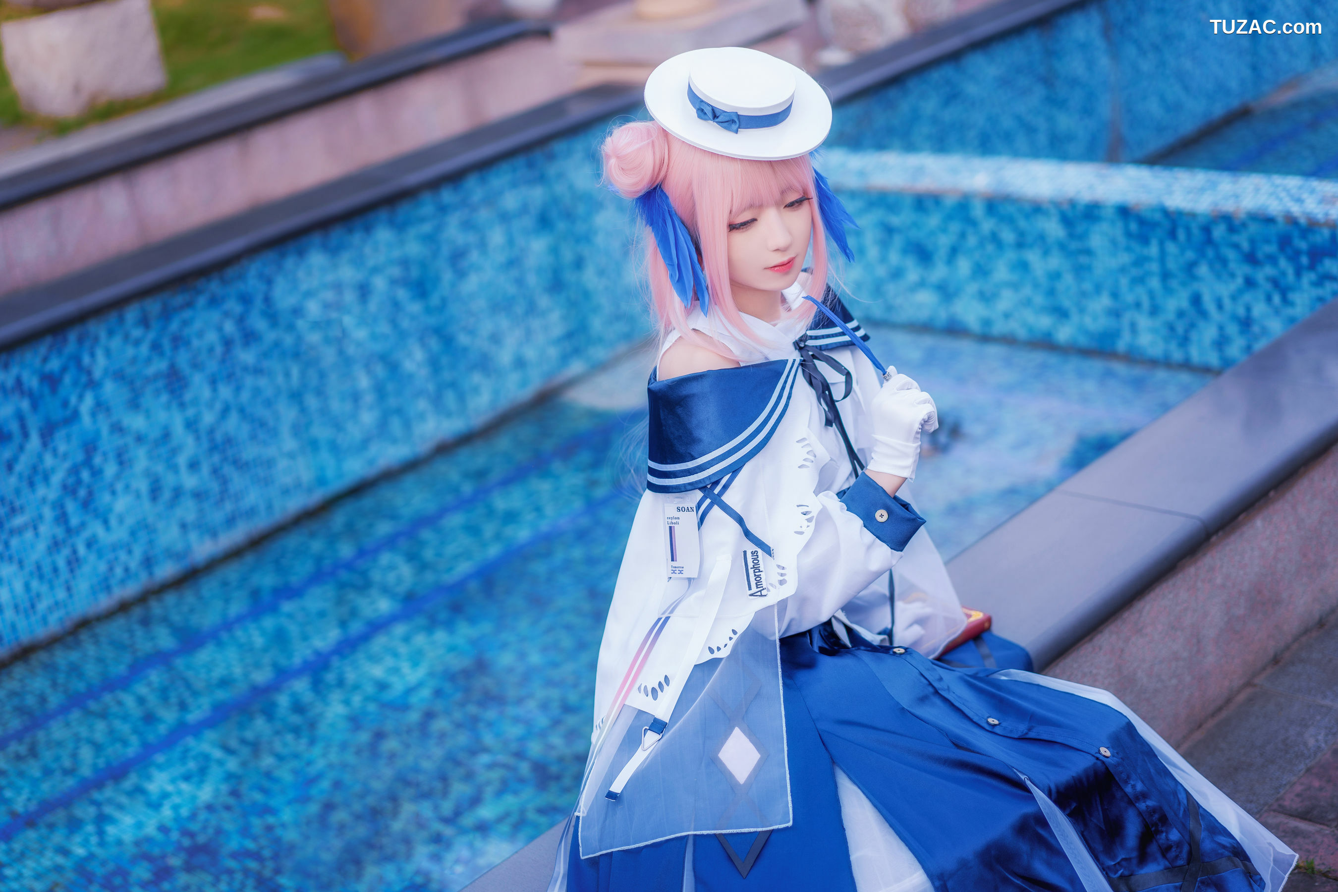 网络美女_弥音音ww 明日方舟 《锡兰》 写真集