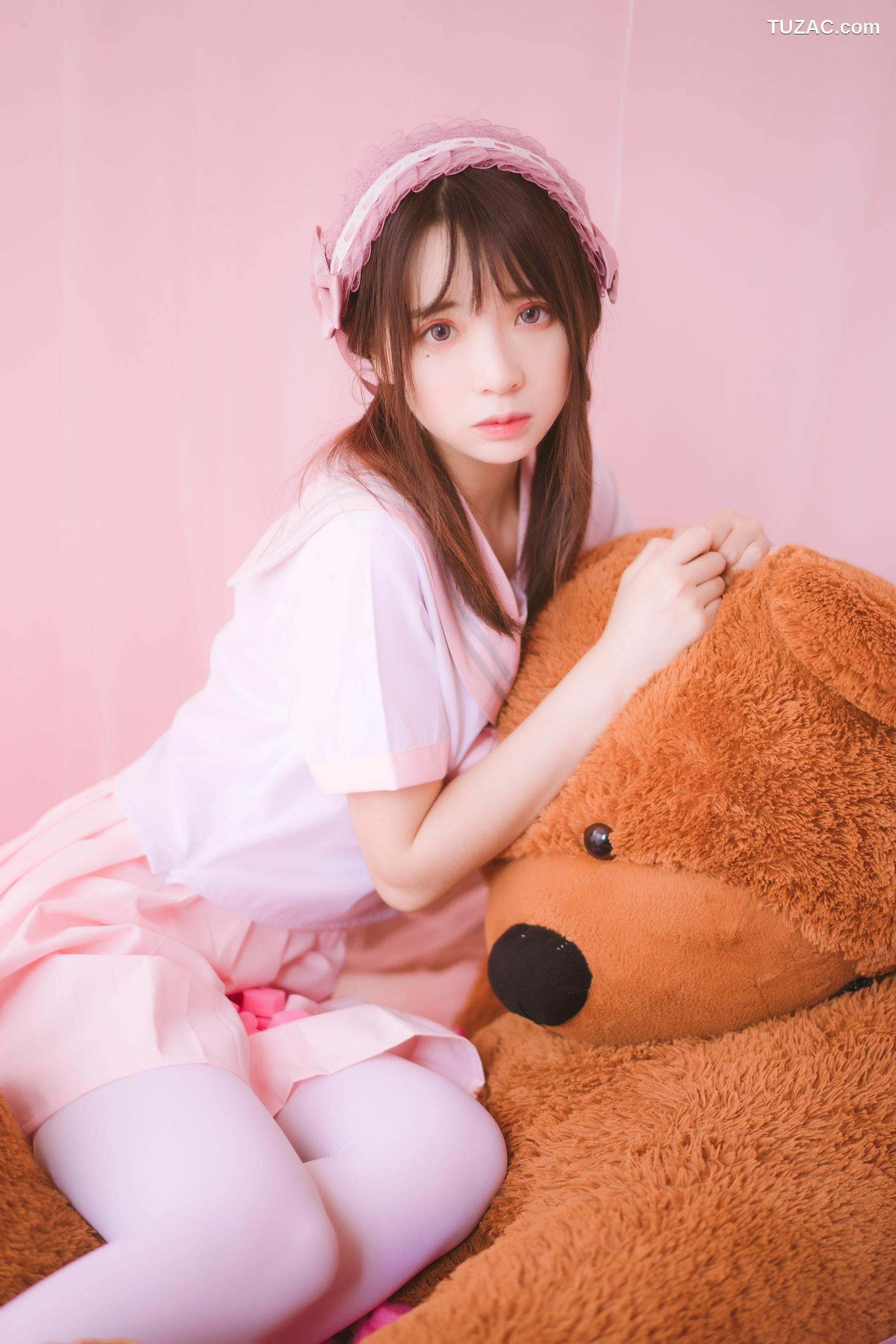 网络美女_疯猫ss《丝袜狂想曲(粉)》 写真集[54P]