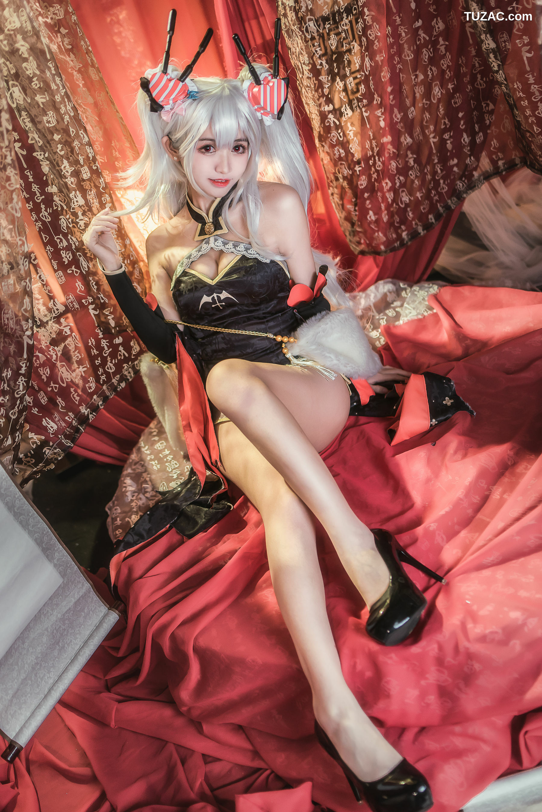 网络美女_鳗鱼霏儿 《碧蓝华裳 吸血鬼》 写真集