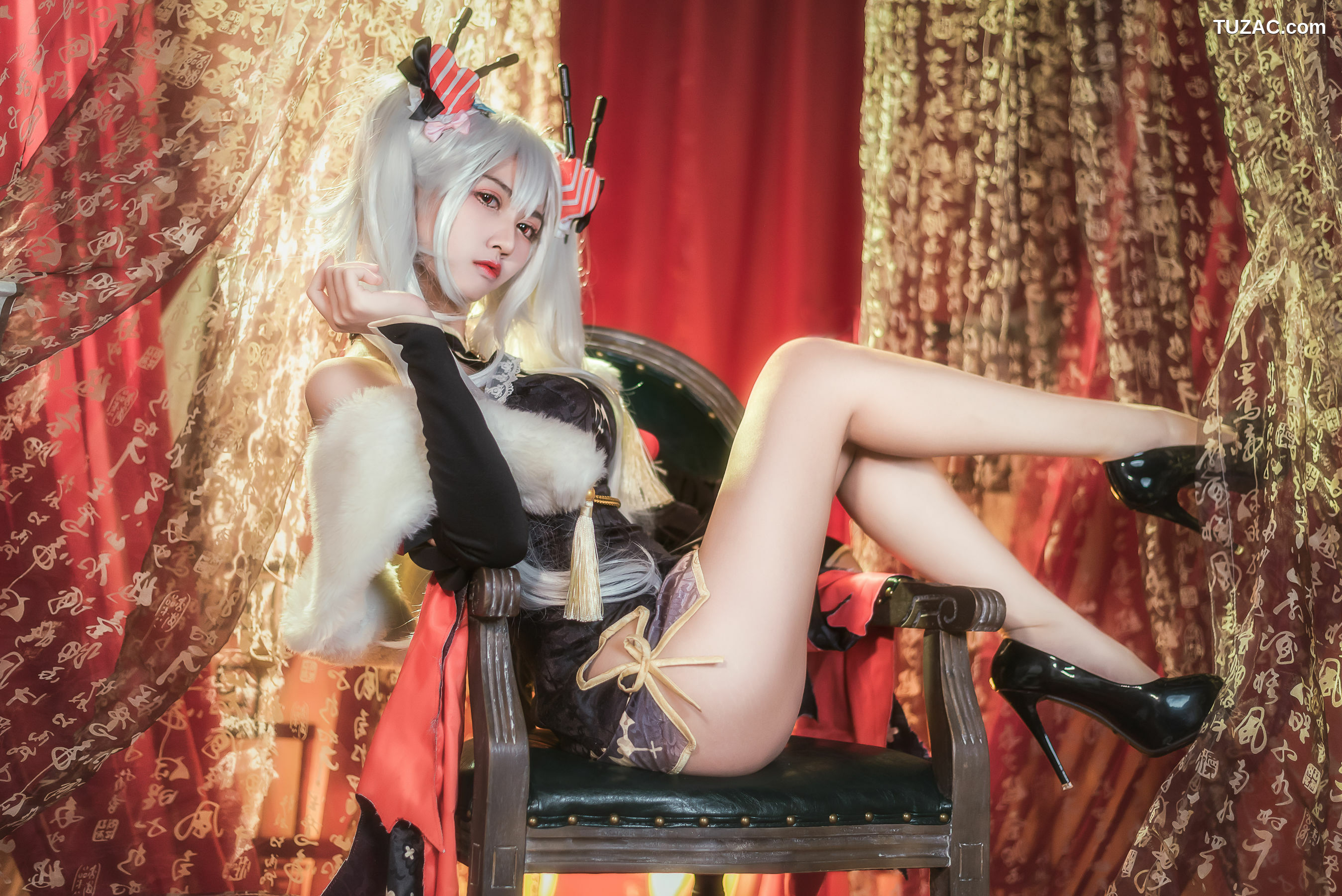 网络美女_鳗鱼霏儿 《碧蓝华裳 吸血鬼》 写真集