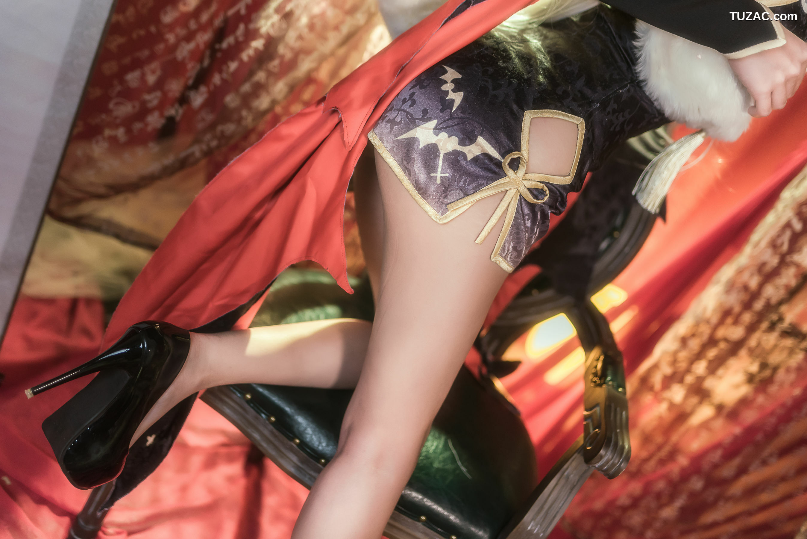 网络美女_鳗鱼霏儿 《碧蓝华裳 吸血鬼》 写真集