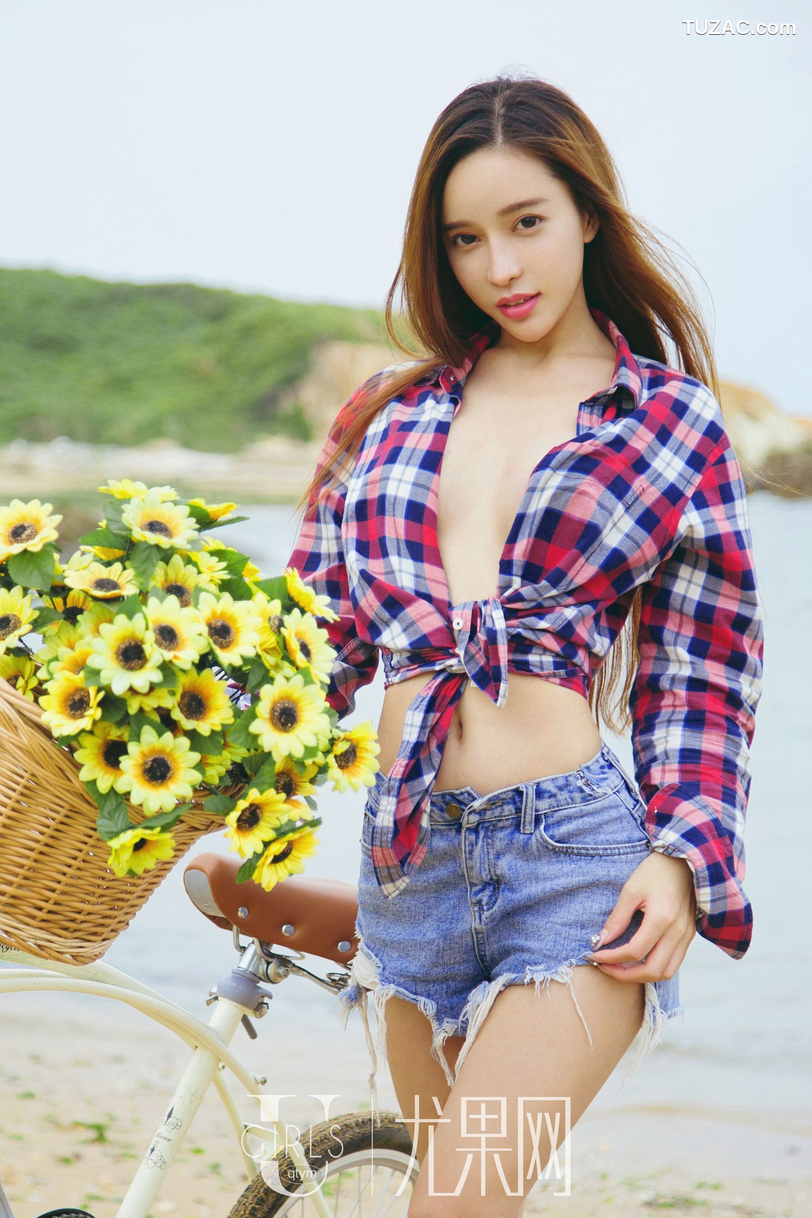 UGirls尤果网-T035-梦心玥-艾小青-程瑜西-萌汉药-何嘉颖-艺轩-筱慧-球球《助力女神》-2018.07.28