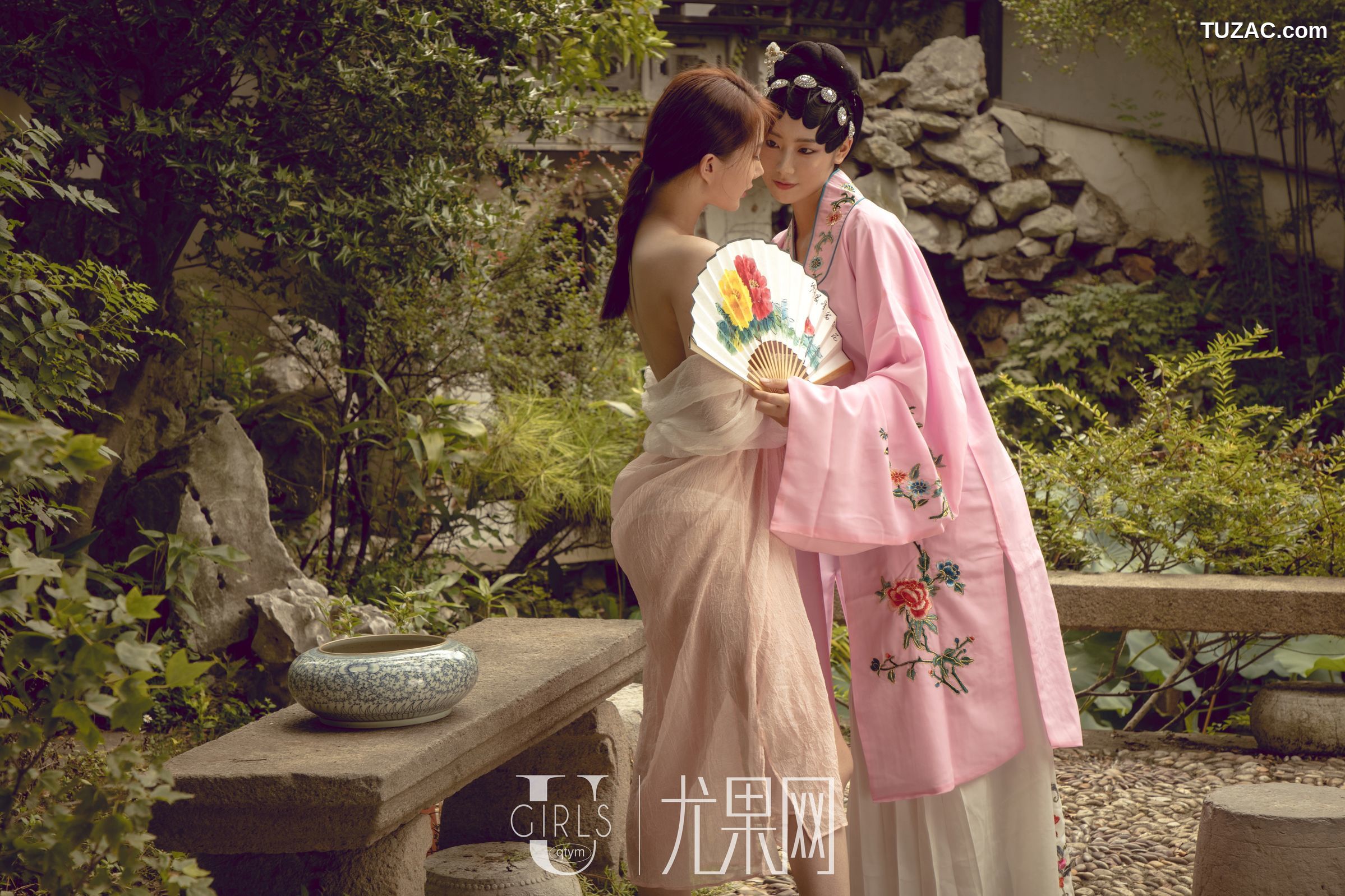 UGirls尤果网-T037-苏小曼-方子萱《白月光》-2018.09.24