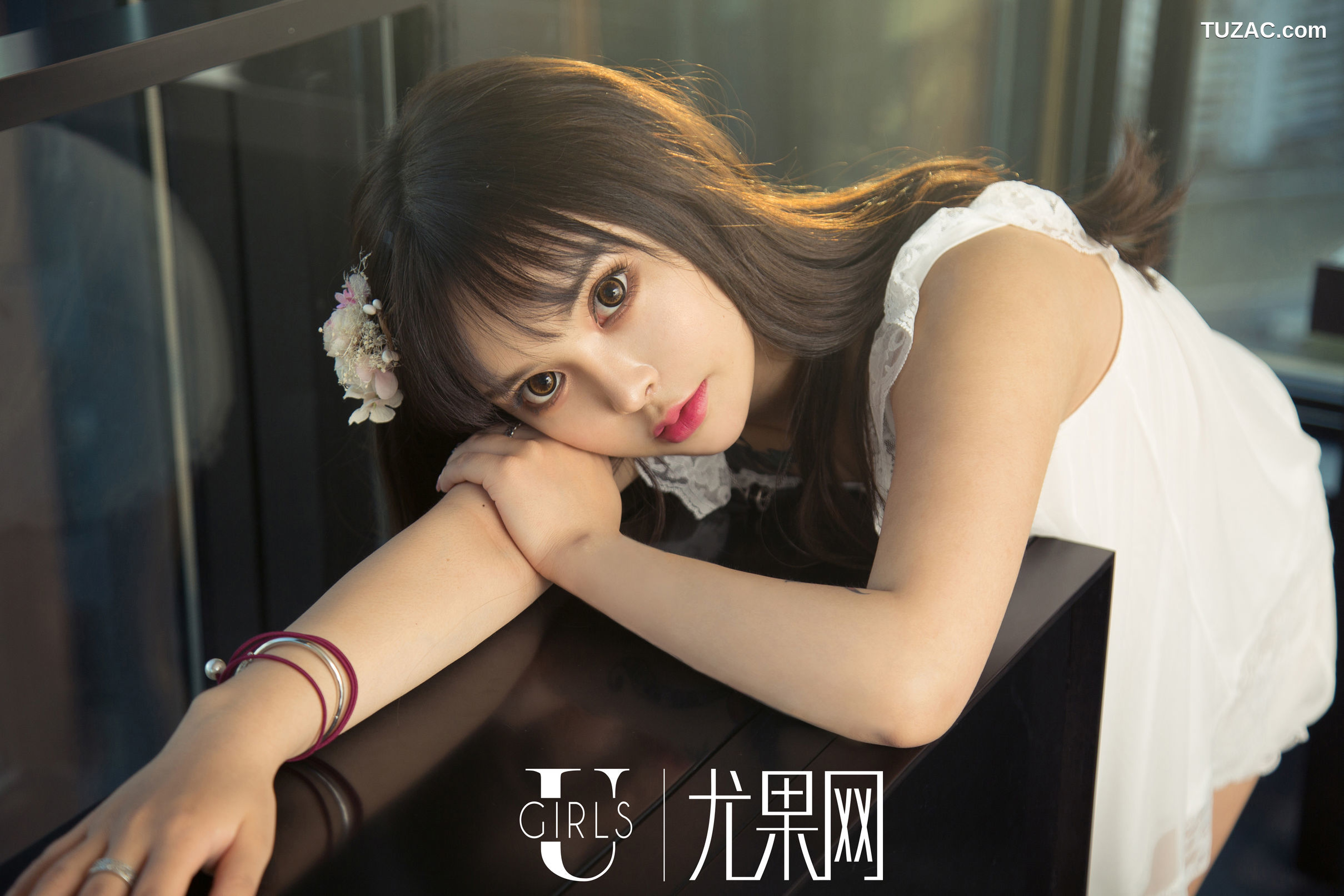 UGirls尤果网-T039-5周年特辑《Let-us-Love》-2019.01.17