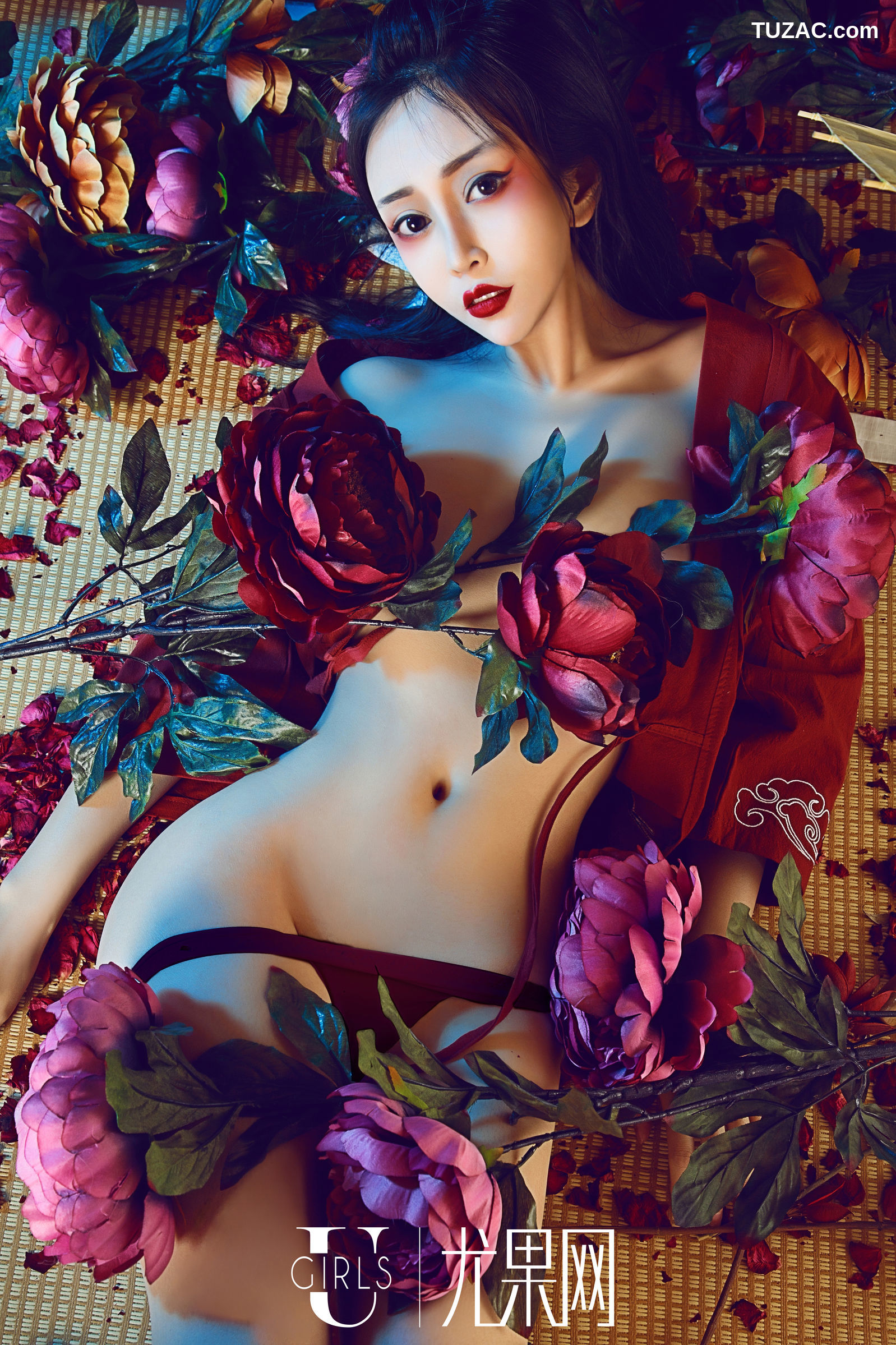 UGirls尤果网-T039-5周年特辑《Let-us-Love》-2019.01.17