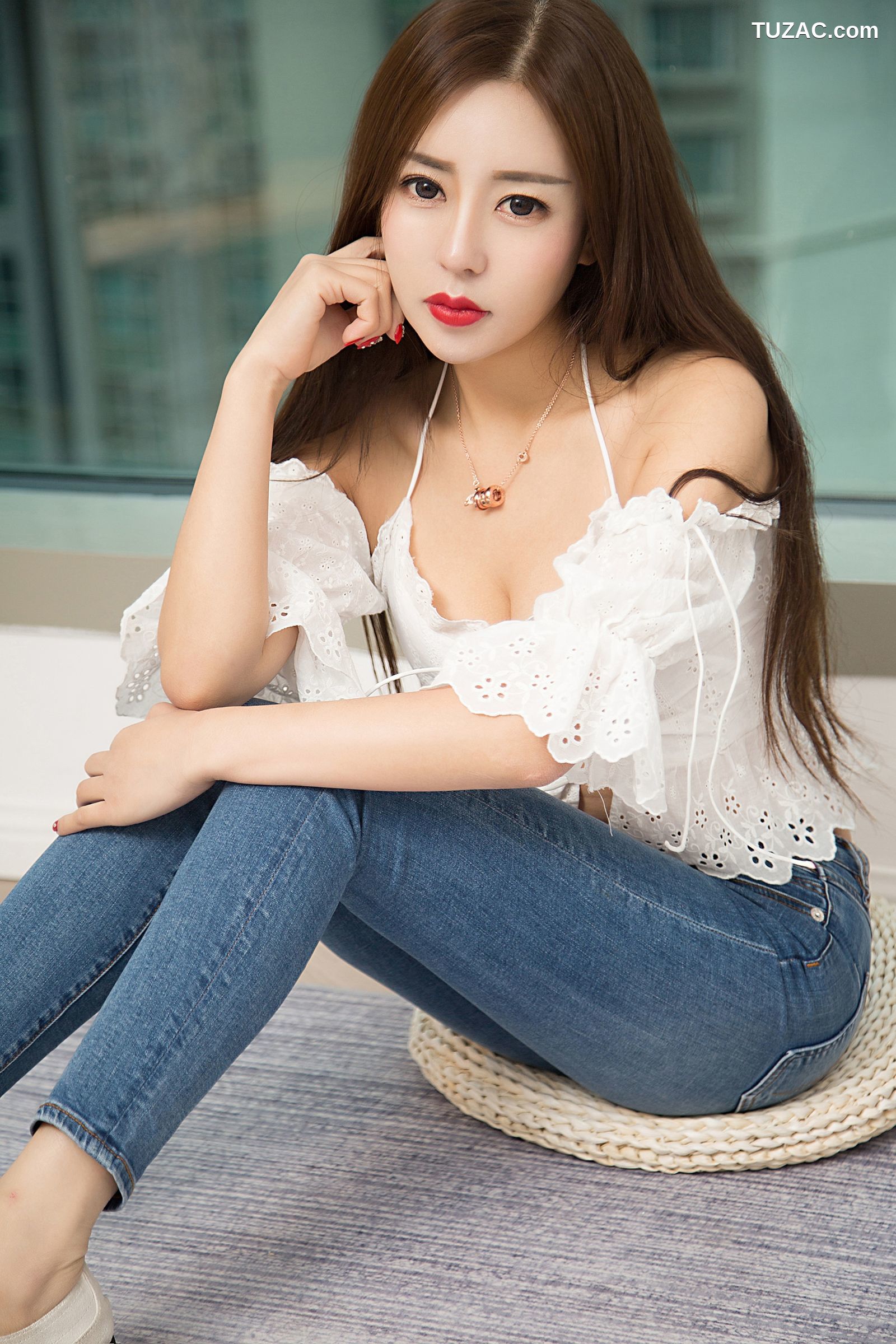 UGirls尤果网-T040-桃香子《三面喜欢》-2019.03.28