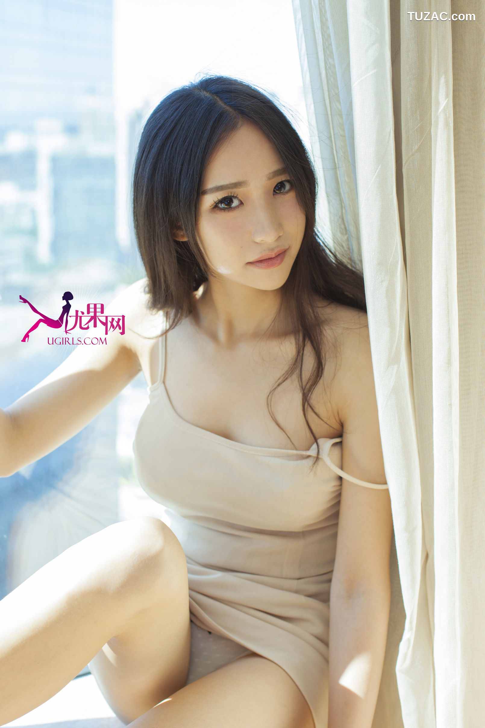 UGirls尤果网-U124-张辛苑《小小的性感-懵懂的初恋》-2015.10.10