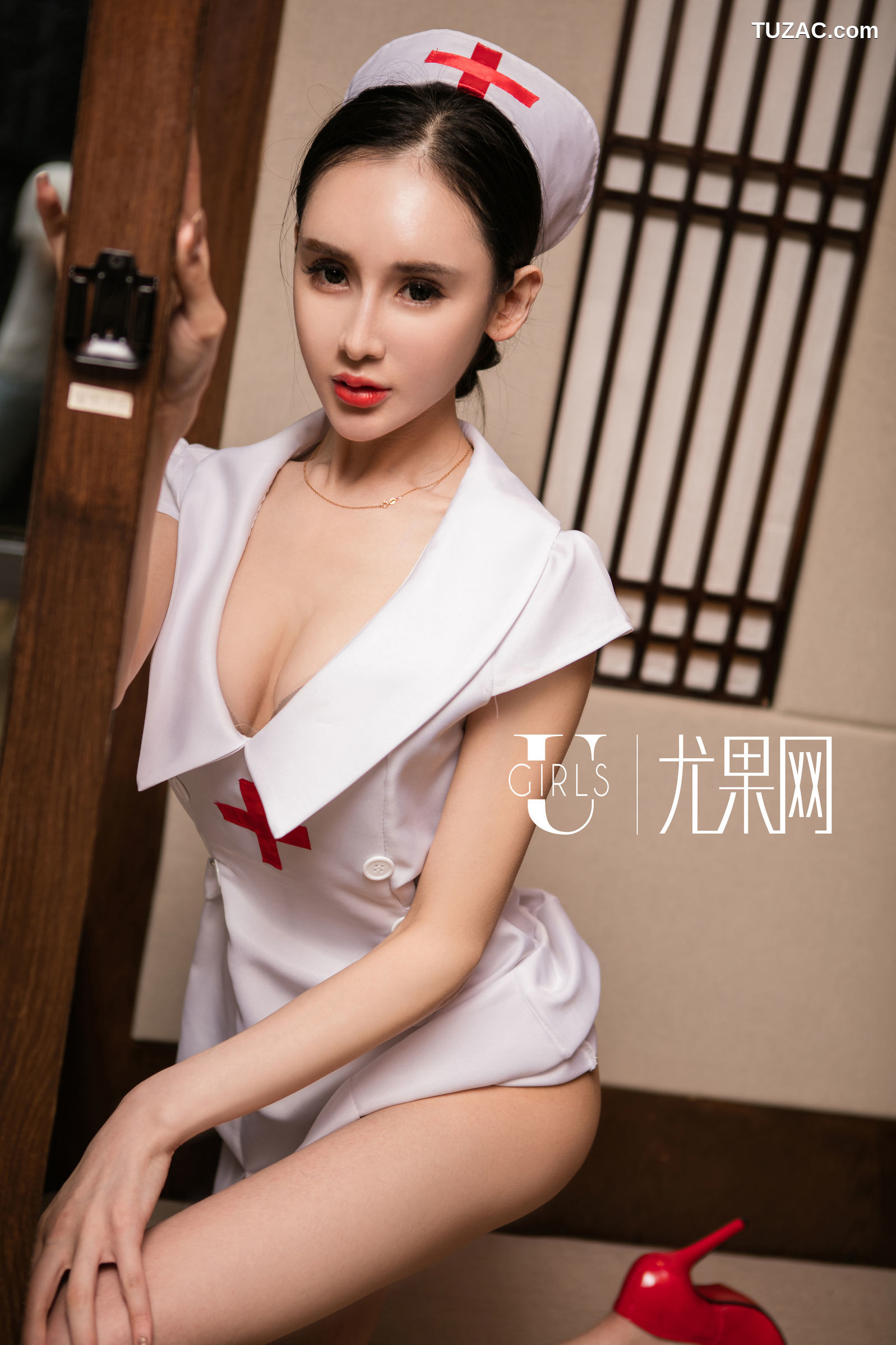 UGirls尤果网-U184-阿依努尔瓦娅-《骨感少数民族美女》-2016.06.16