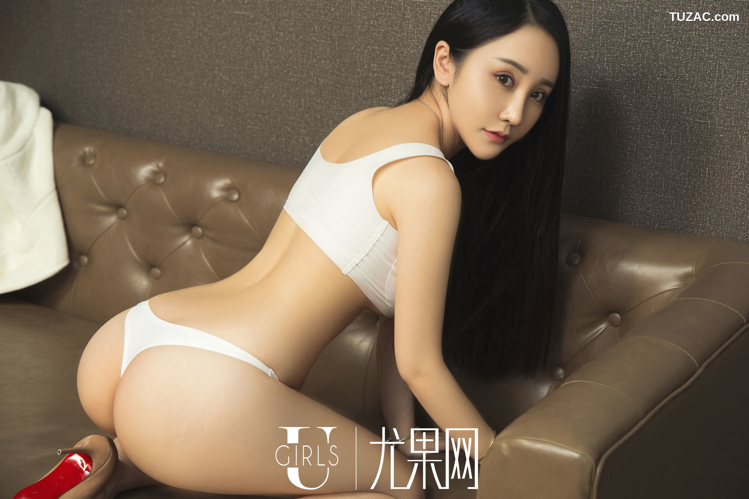 UGirls尤果网-U244-Elsa-《黑长直的福利诱惑》-2017.01.20