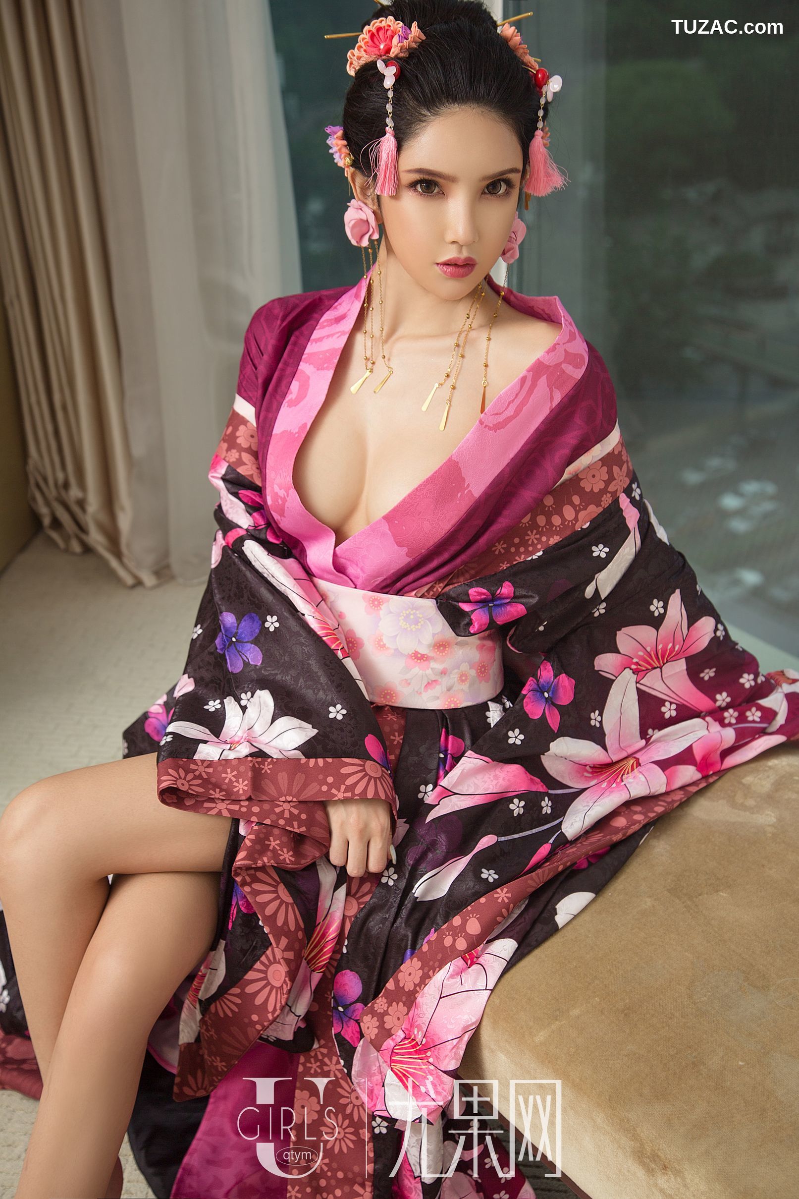 UGirls尤果网-U382-球球-《九头身女王》-2018.07.13