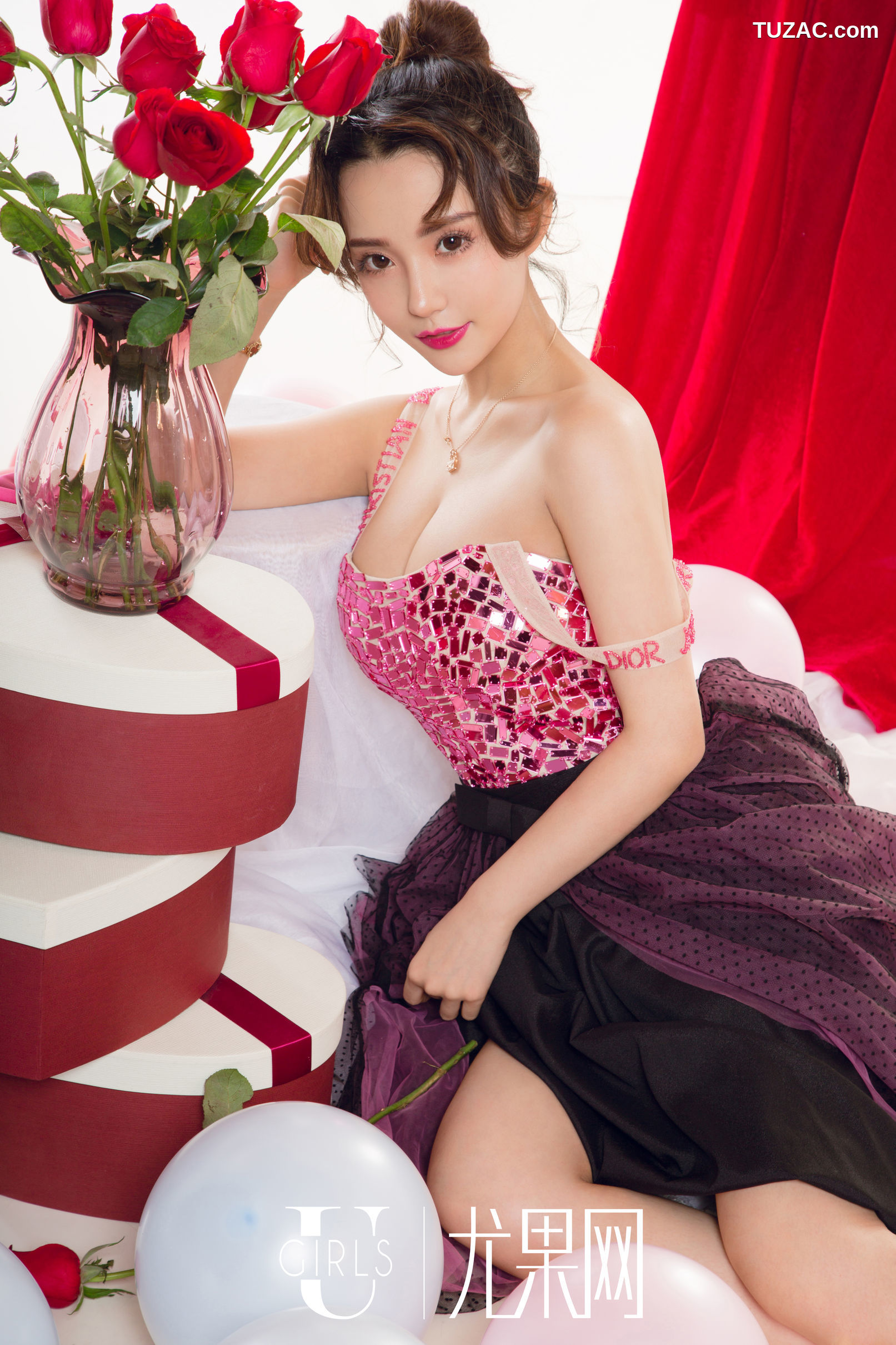 UGirls尤果网-U415-可欣-《爱情与神人》-2019.02.14