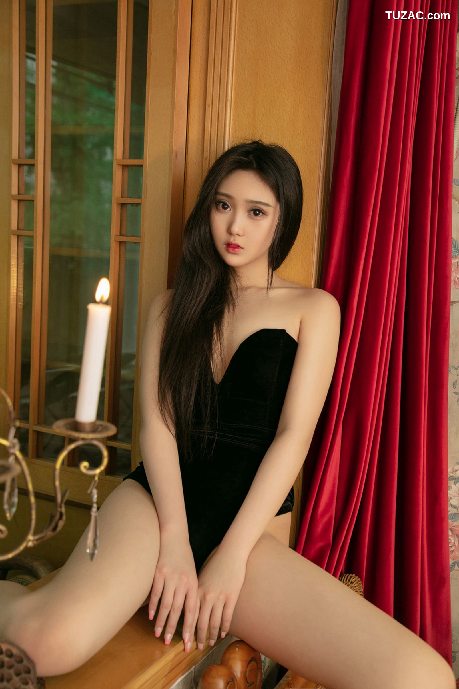 UGirls尤果网-U426-一只香蕉船-《扣人心弦的感觉》-2019.06.27