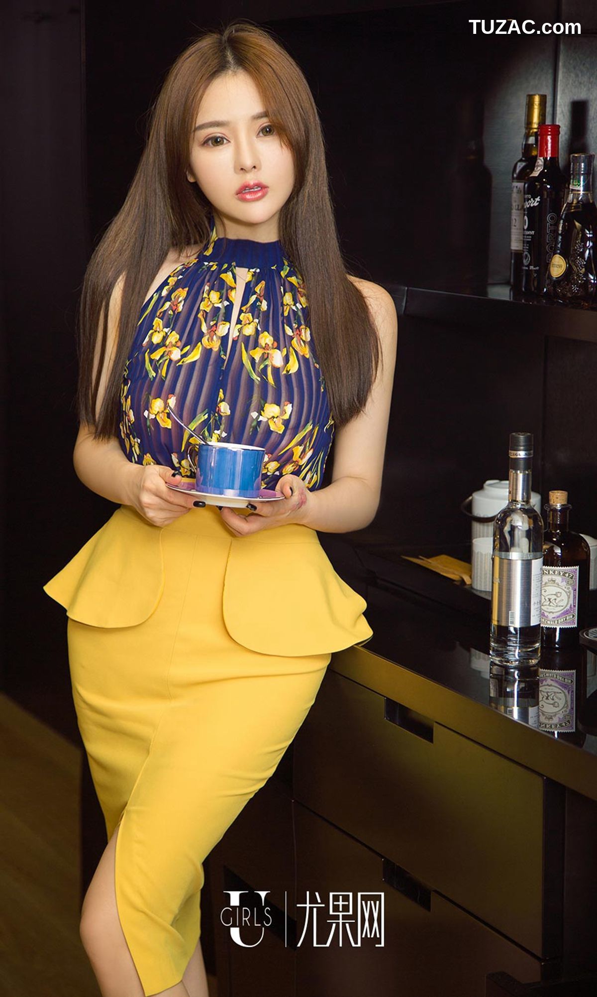 UGirlsApp尤果圈爱尤物-1064-金Baby-《金色曲线》