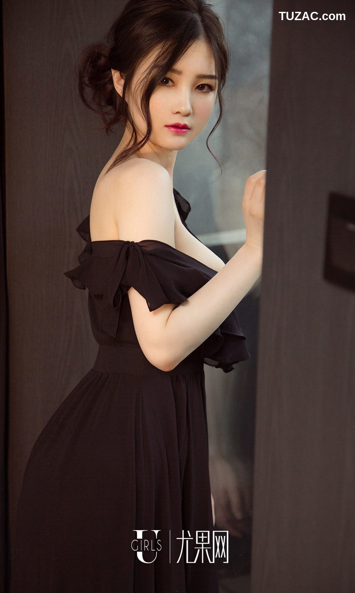 UGirlsApp尤果圈爱尤物-1082-楚楚-《楚楚之恋》