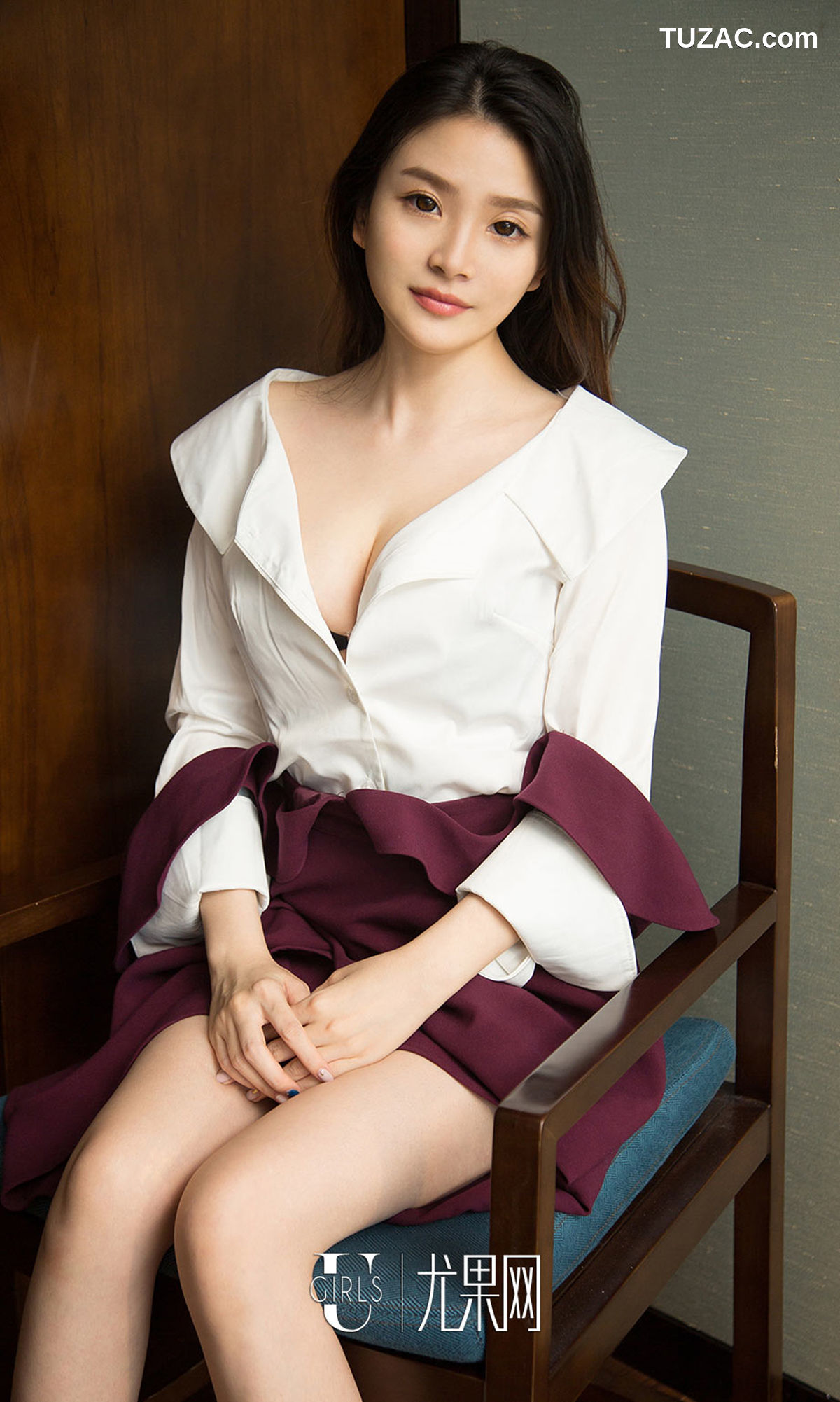 UGirlsApp尤果圈爱尤物-1112-Mina-《不一样的文静》
