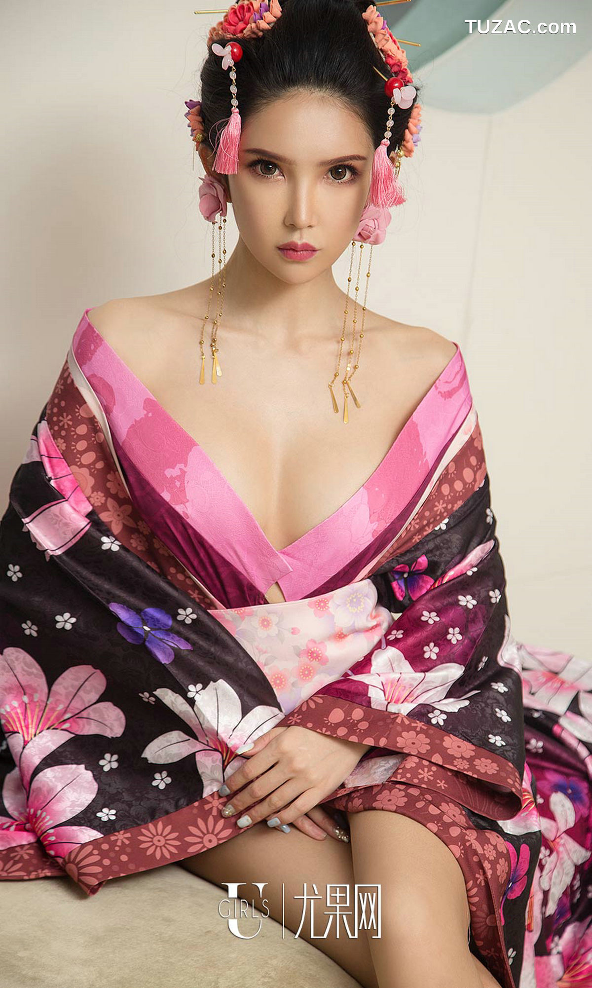 UGirlsApp尤果圈爱尤物-1148-球球-《窒息诱惑》