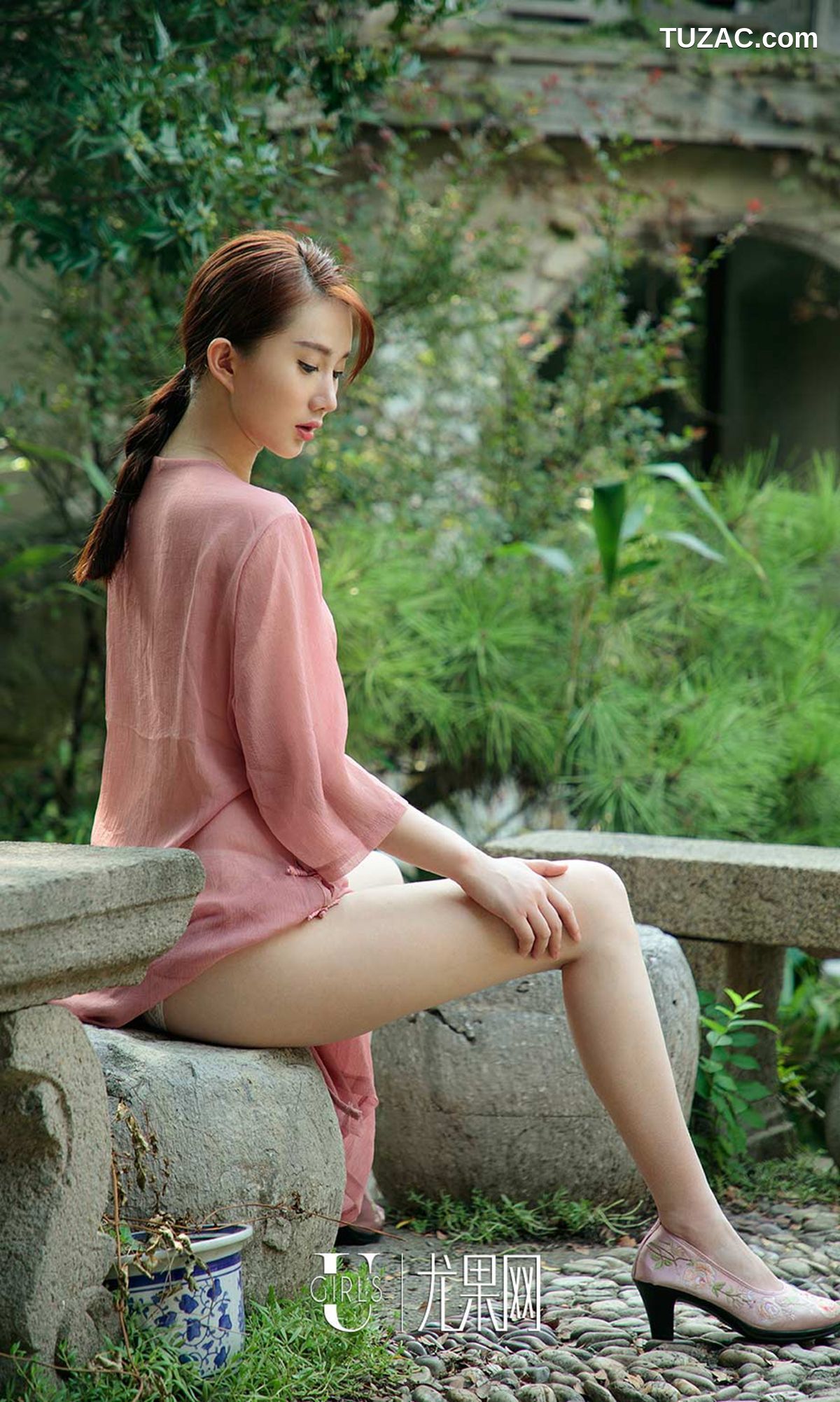 UGirlsApp尤果圈爱尤物-1222-苏小曼-《醉卧花底》