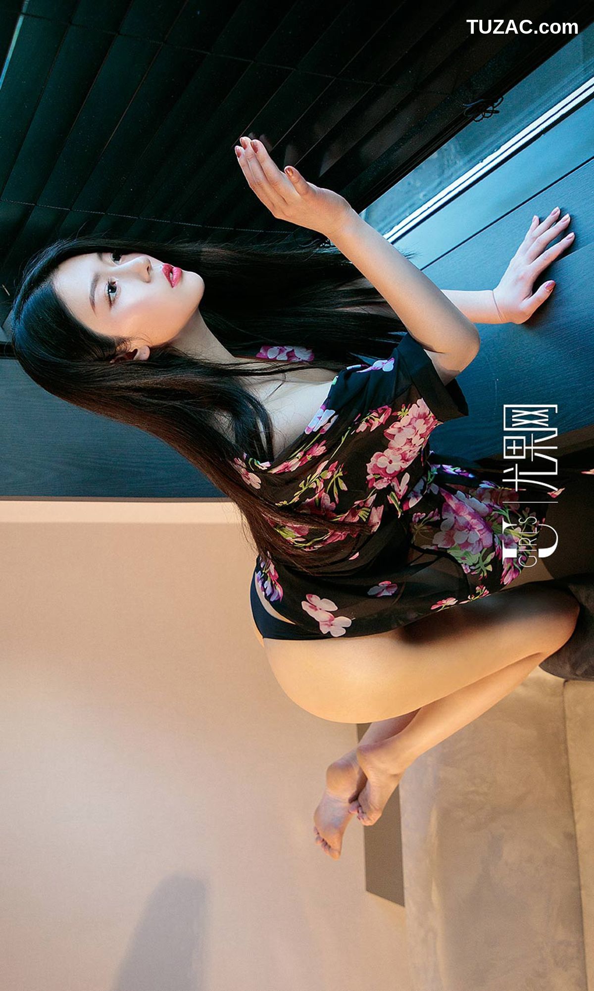 UGirlsApp尤果圈爱尤物-1278-钟晴-《一见钟情》