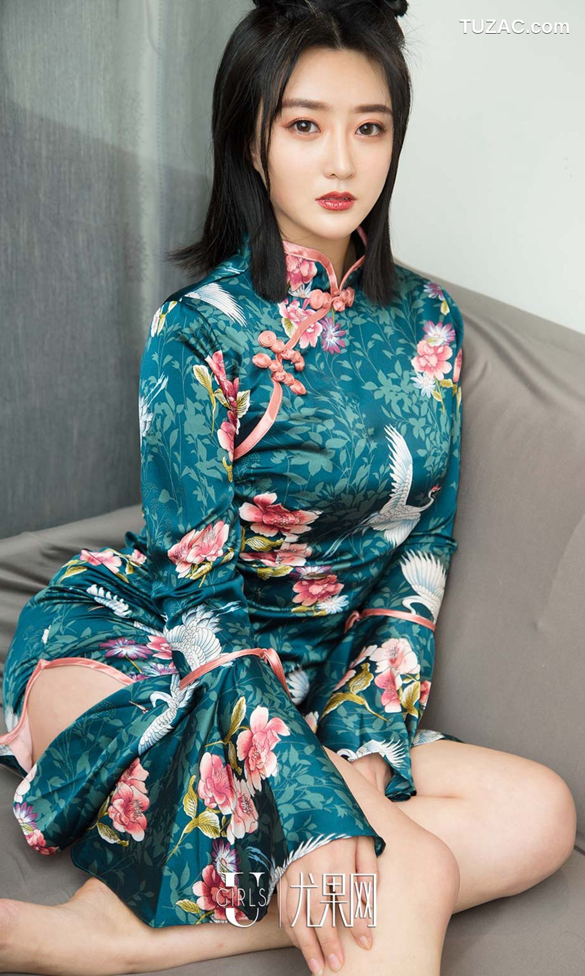 UGirlsApp尤果圈爱尤物-1320-Lucky-《爱已蔓延》