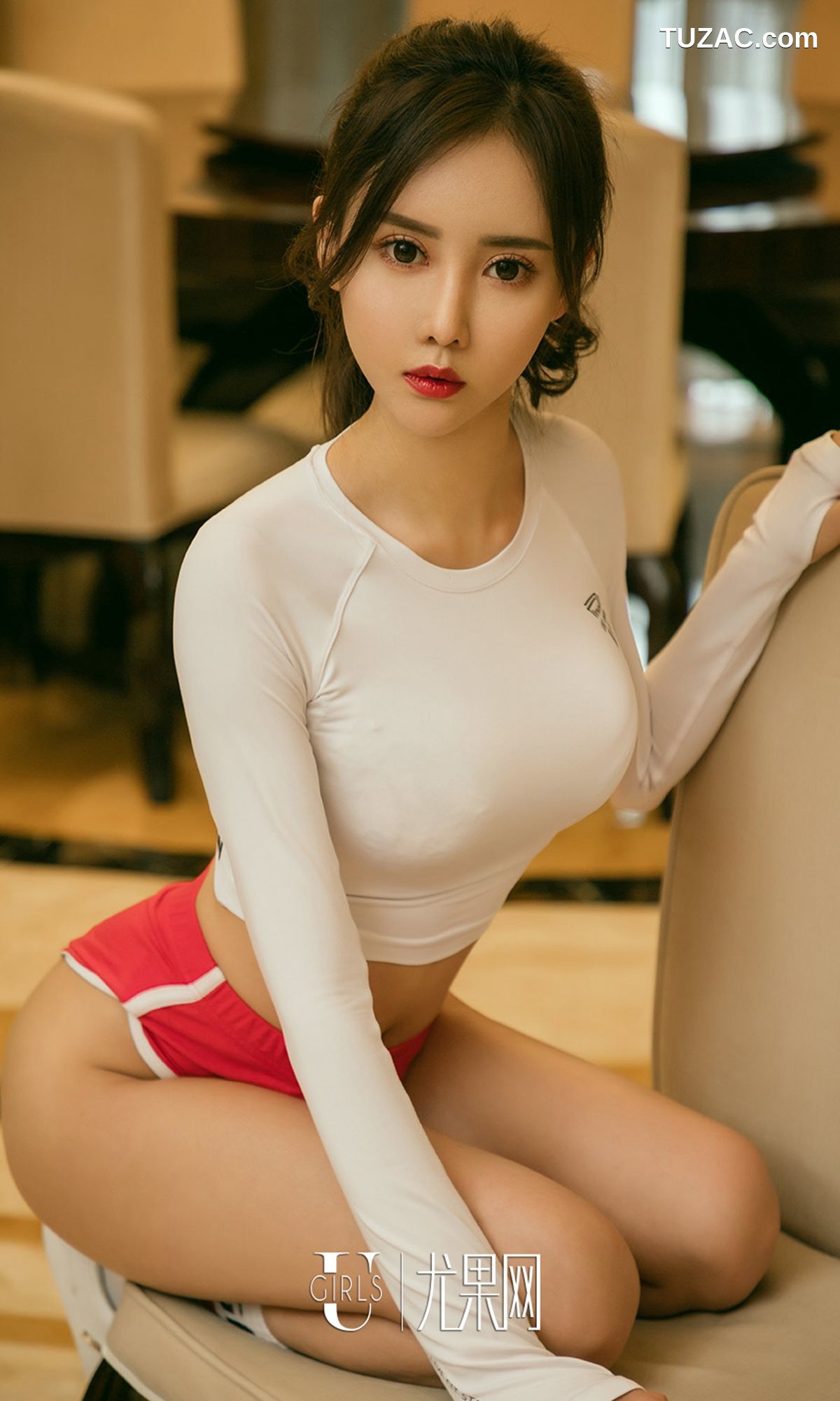 UGirlsApp尤果圈爱尤物-1377-Silin-《我有一个恋爱想和你谈》
