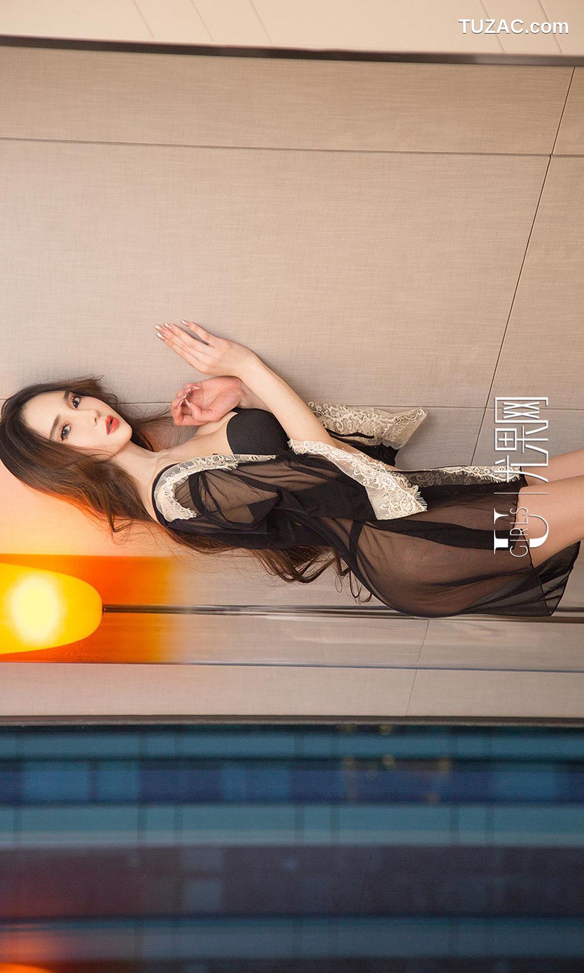 UGirlsApp尤果圈爱尤物-1385-阿依努尔瓦娅-《飞行情人》