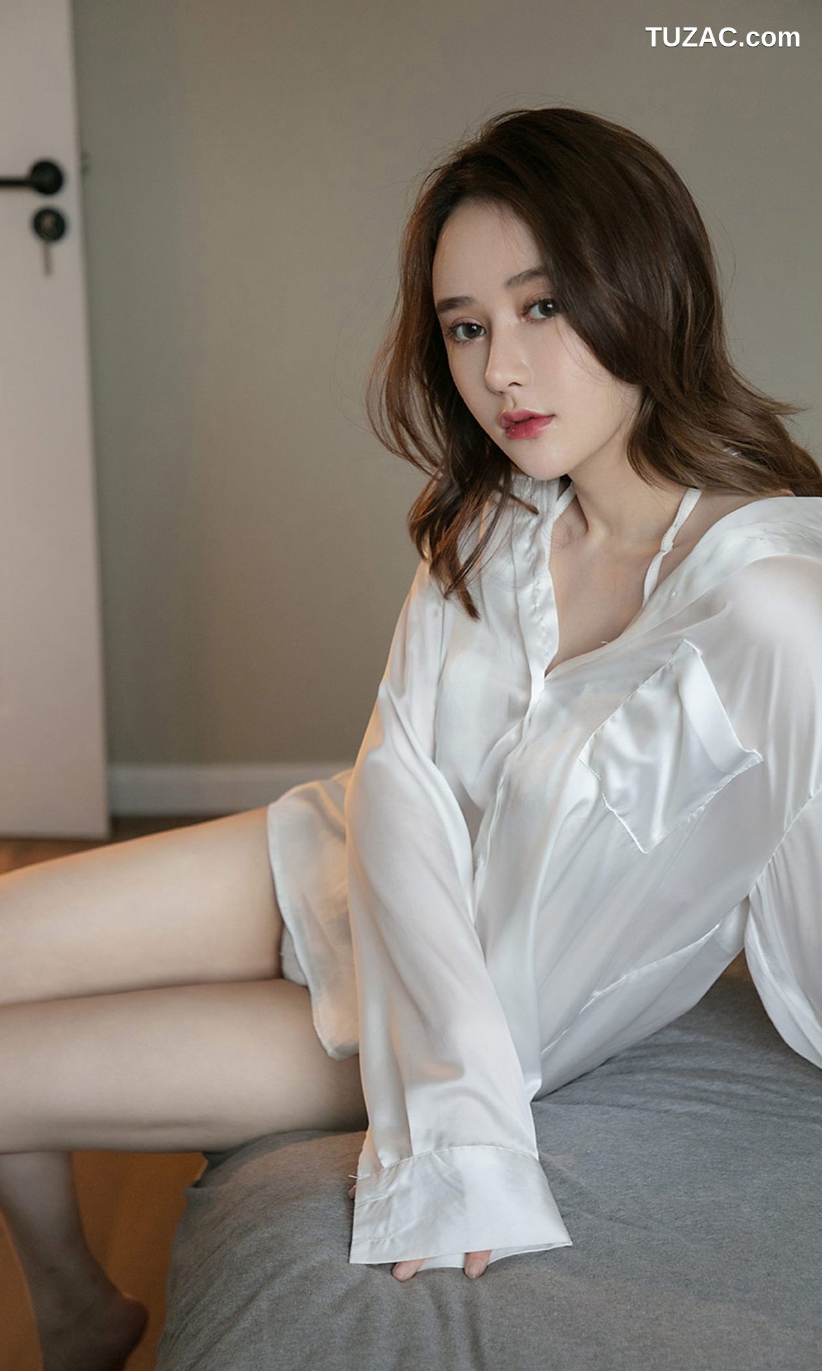 UGirlsApp尤果圈爱尤物-1482-Coral-《性感留下》