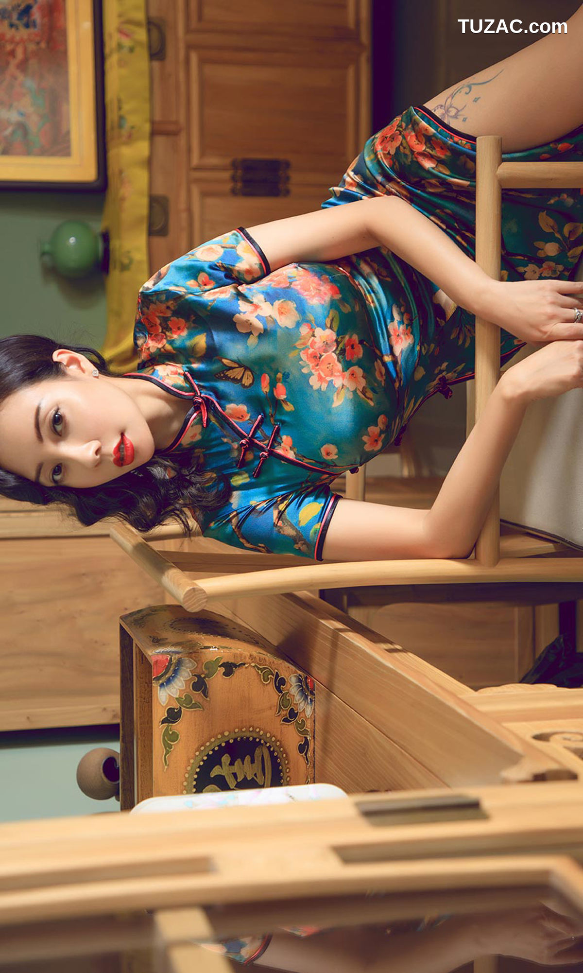 UGirlsApp尤果圈爱尤物-1603-果儿-《很久以前我爱你》