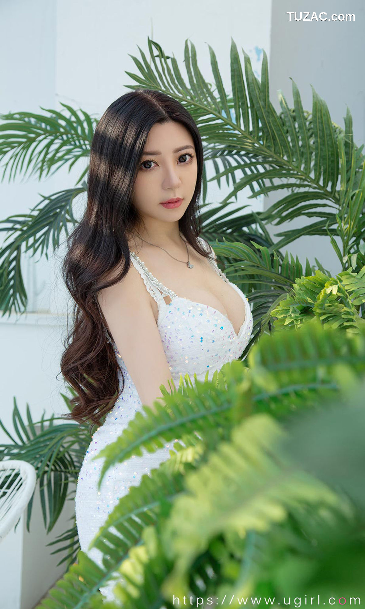 UGirlsApp尤果圈爱尤物-2114-Lulu-《趣味书屋》