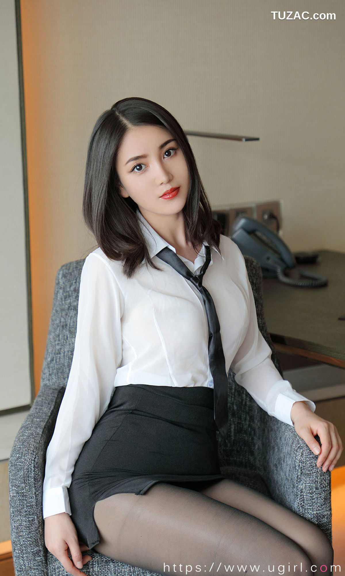 UGirlsApp尤果圈爱尤物-2119-王慧慧-《爱是工作内容》