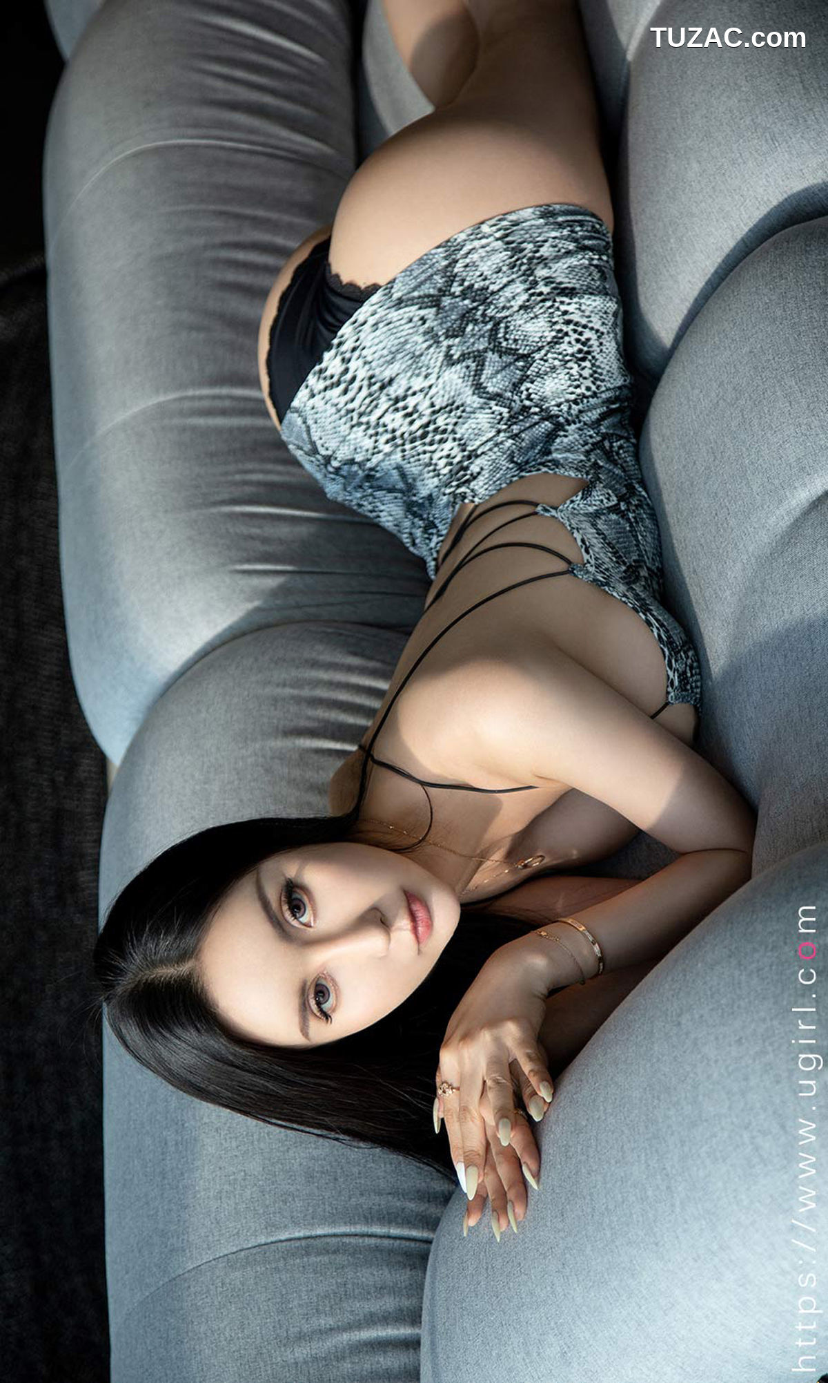 UGirlsApp尤果圈爱尤物-2127-桃子-《蜜桃姐姐》